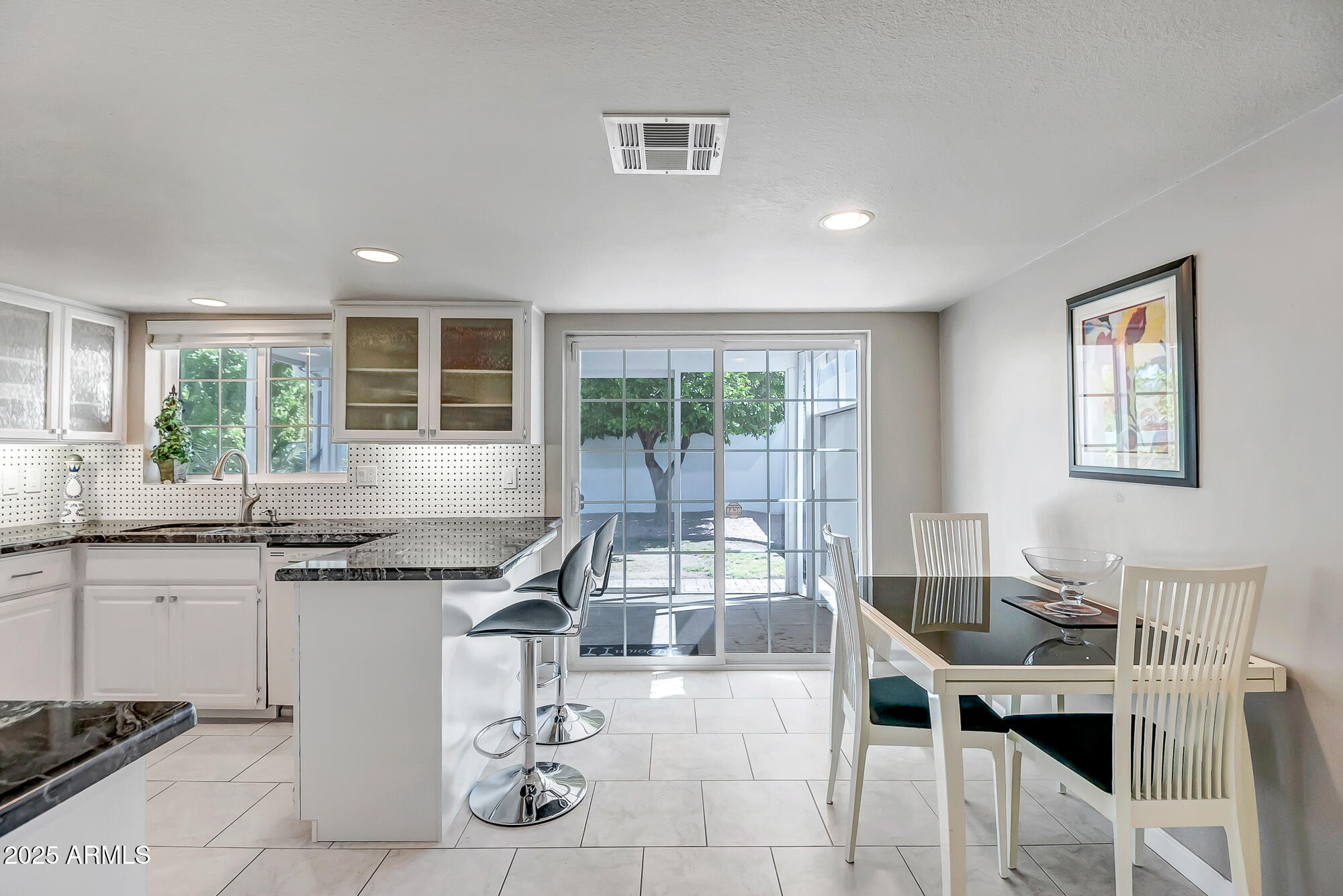 110 E PIPING ROCK Road