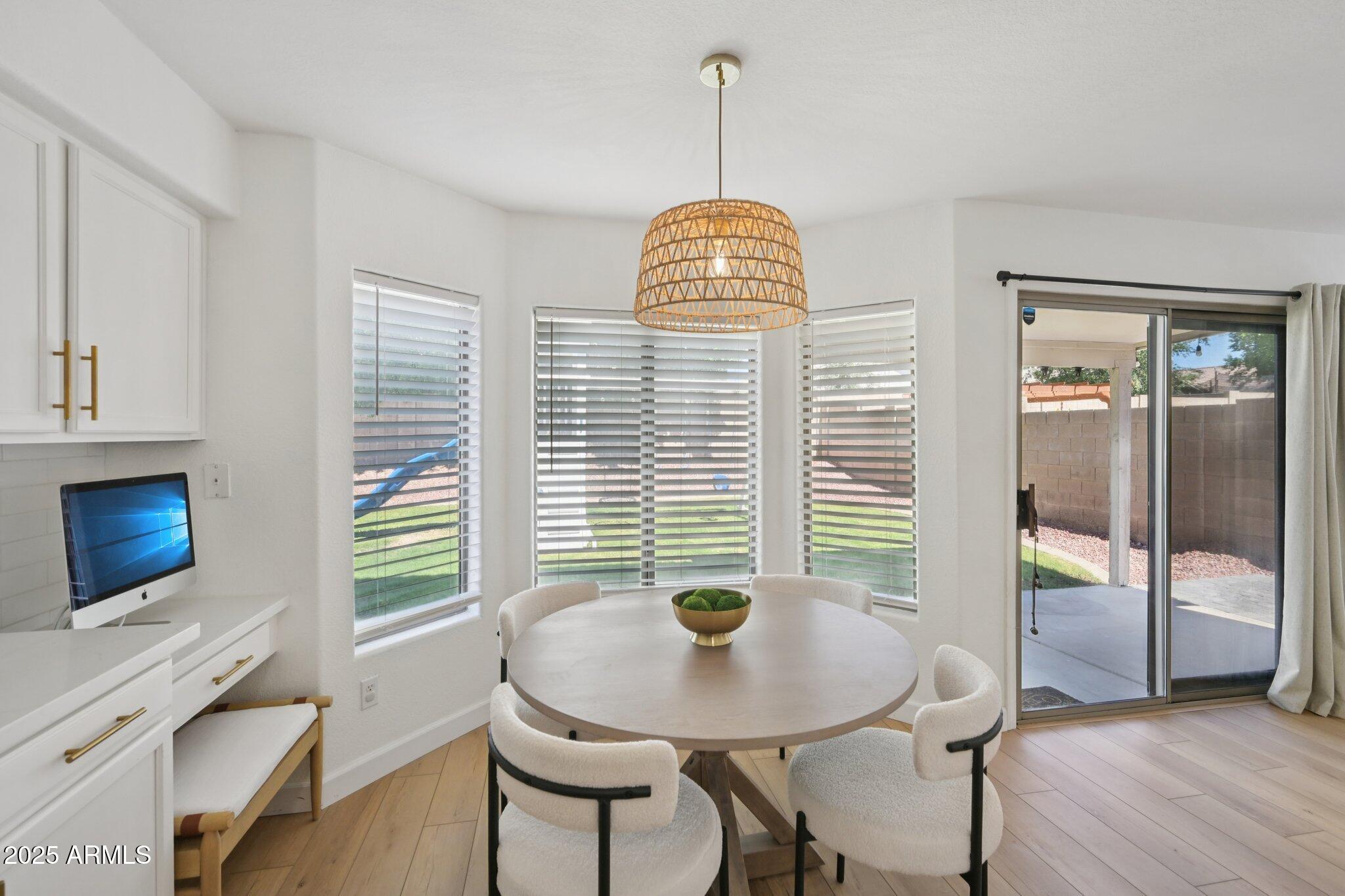 6616 W PRICKLY PEAR Trail