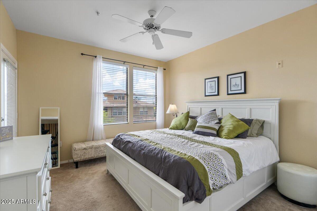 20100 N 78TH Place, 2203