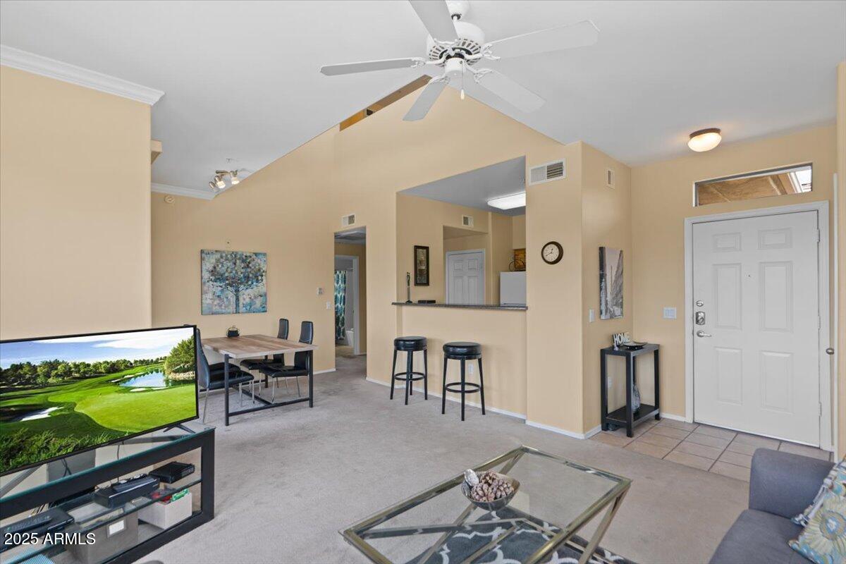 20100 N 78TH Place, 2203