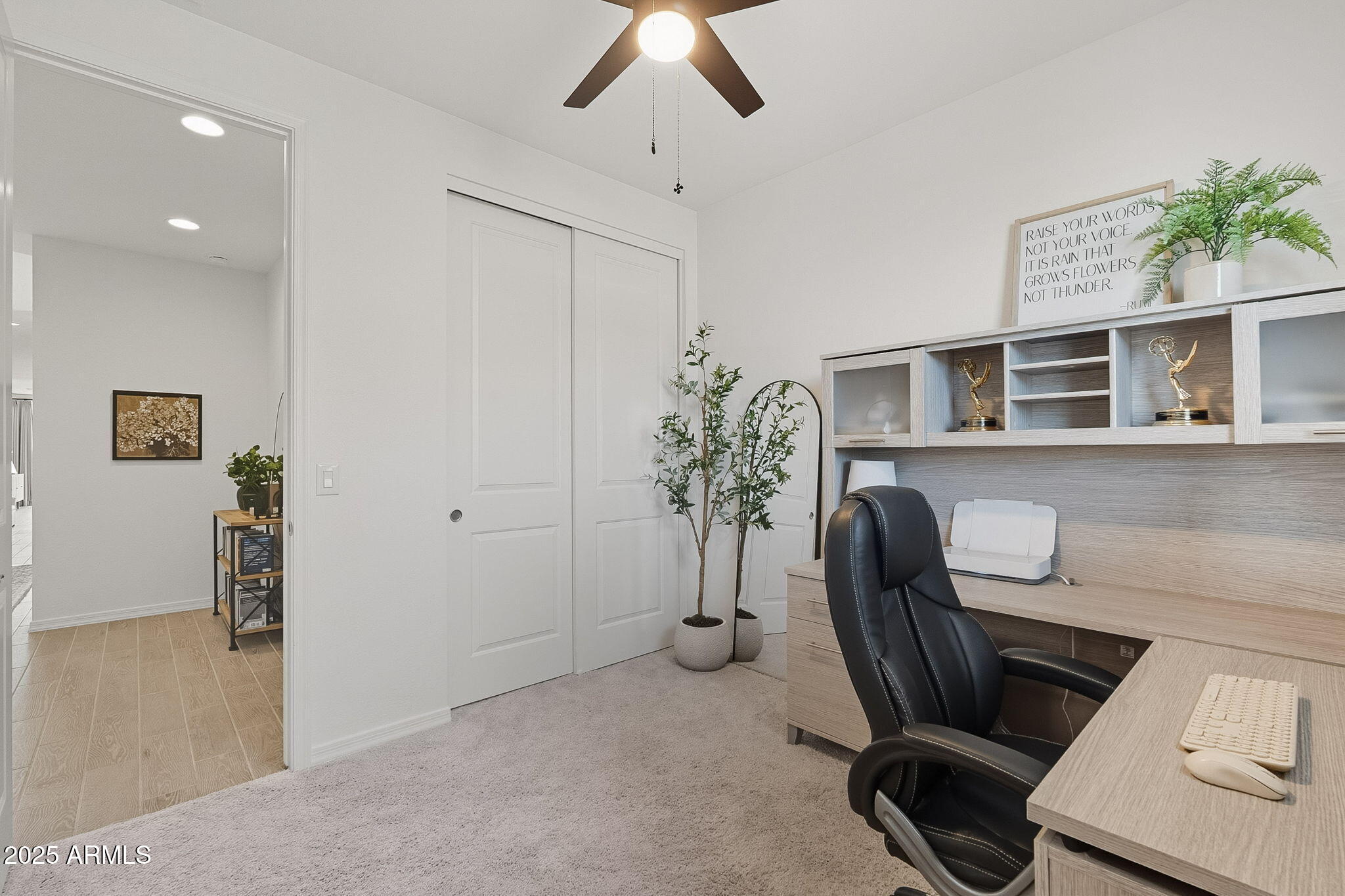 11449 E UNITY Avenue