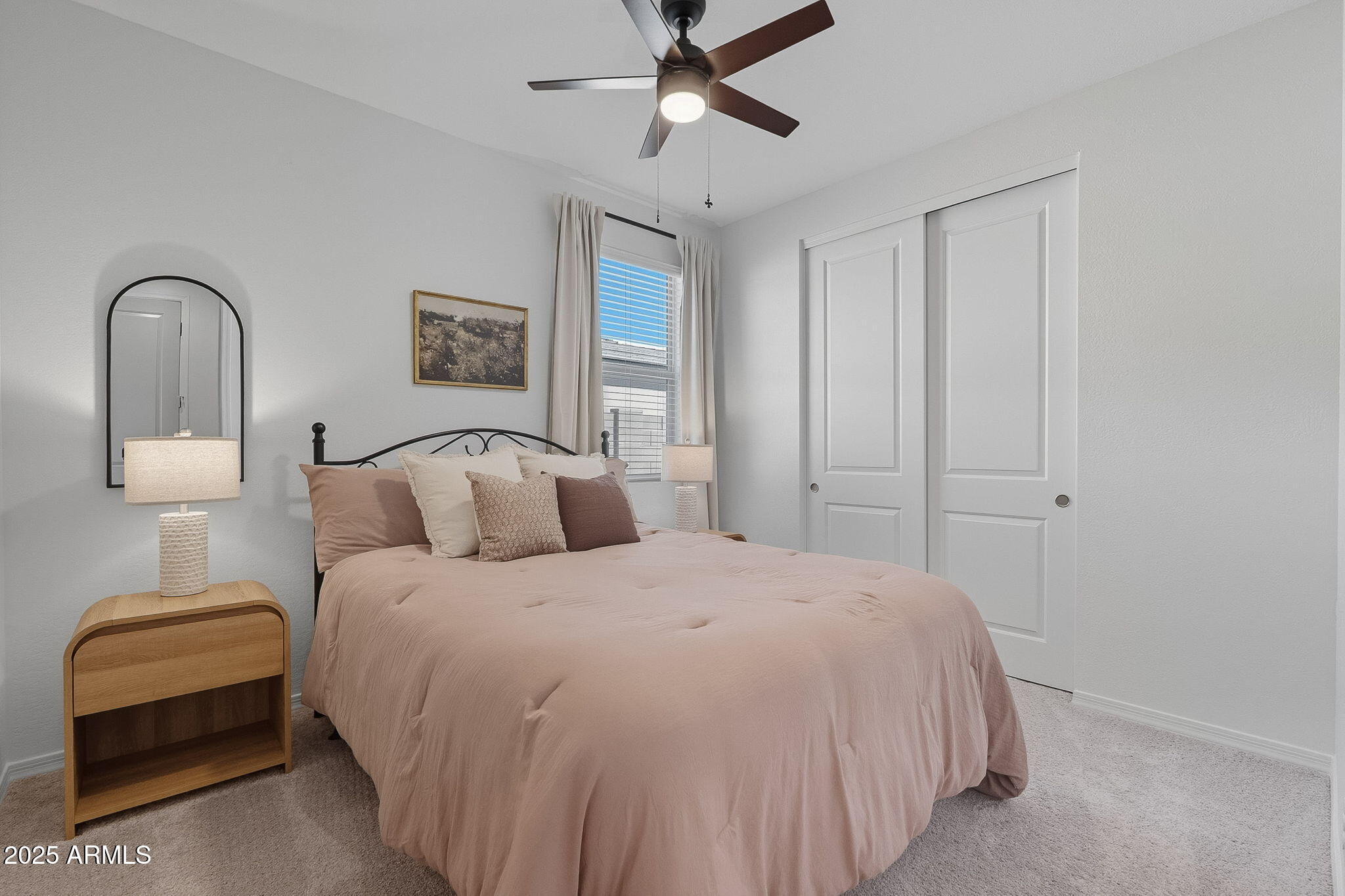 11449 E UNITY Avenue