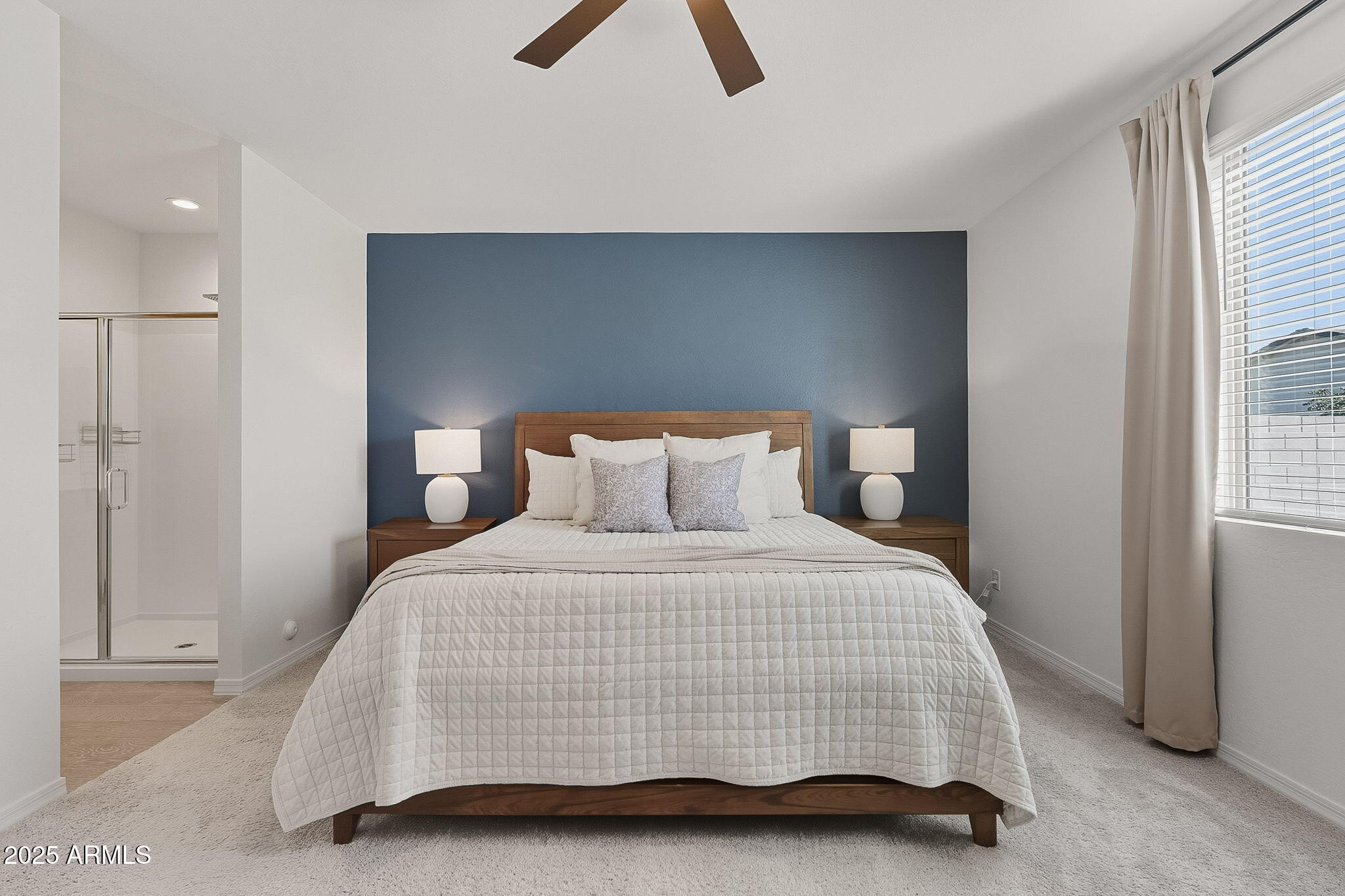 11449 E UNITY Avenue