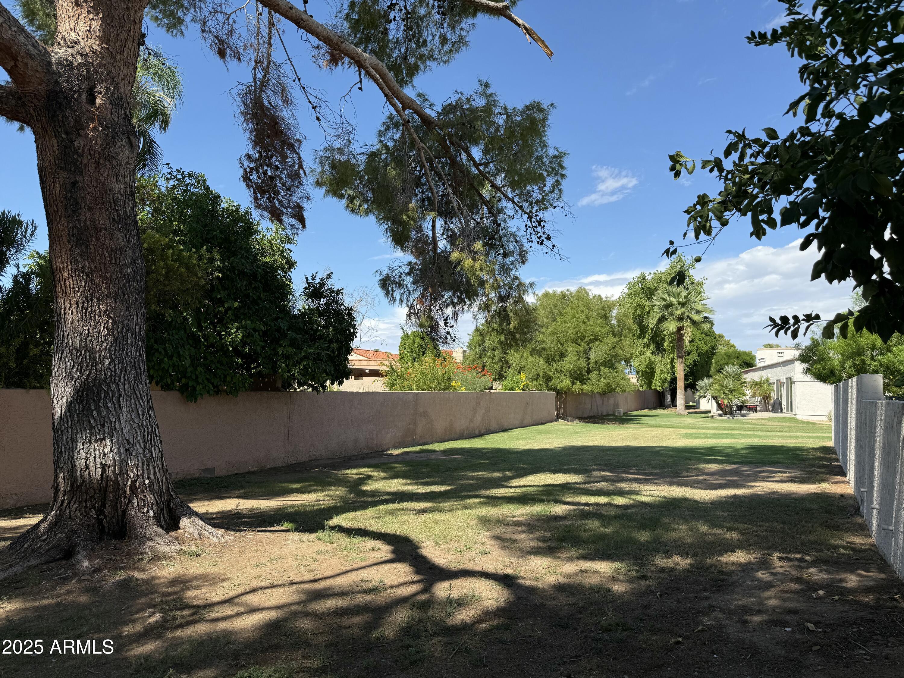 7812 E Pleasant Run