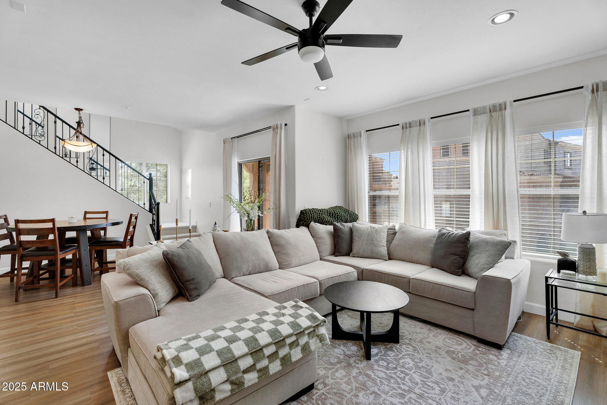 3935 E ROUGH RIDER Road, 1057