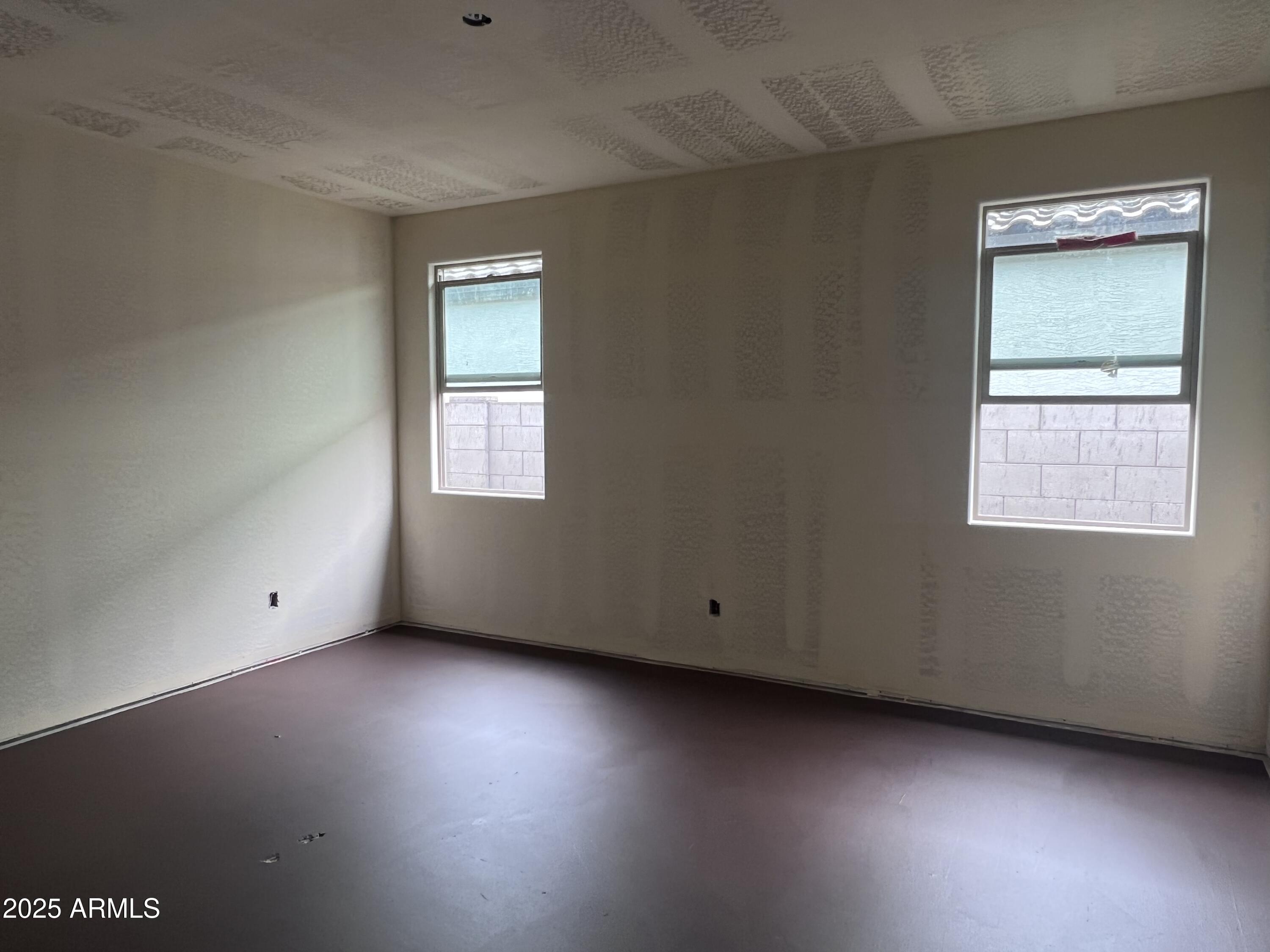 15731 W CAMDEN Avenue