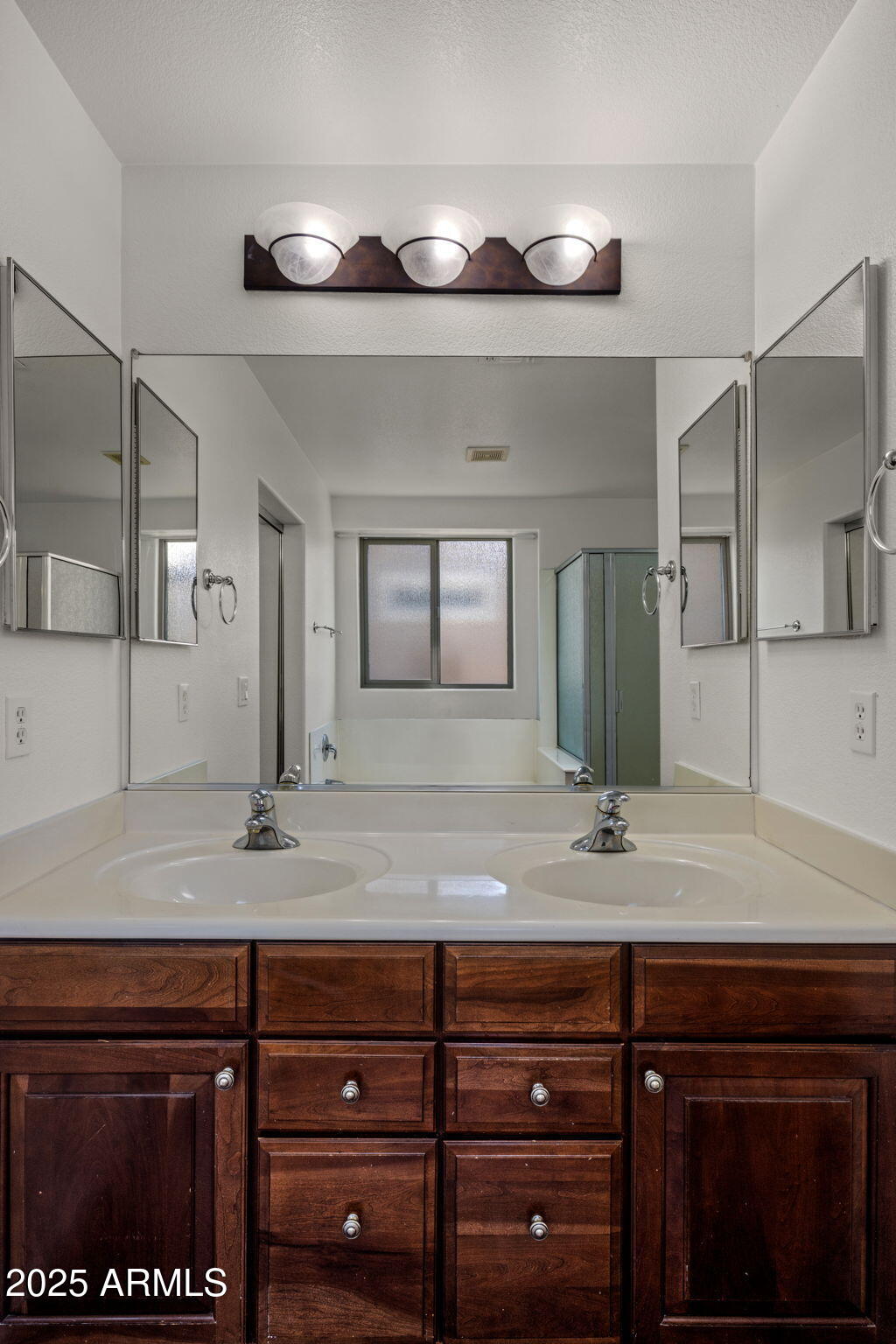 16008 W DURANGO Street