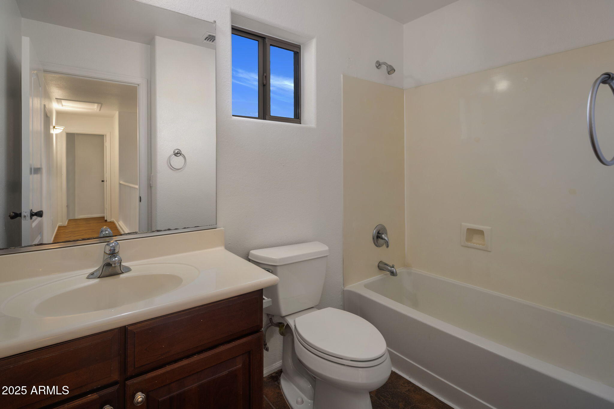 16008 W DURANGO Street