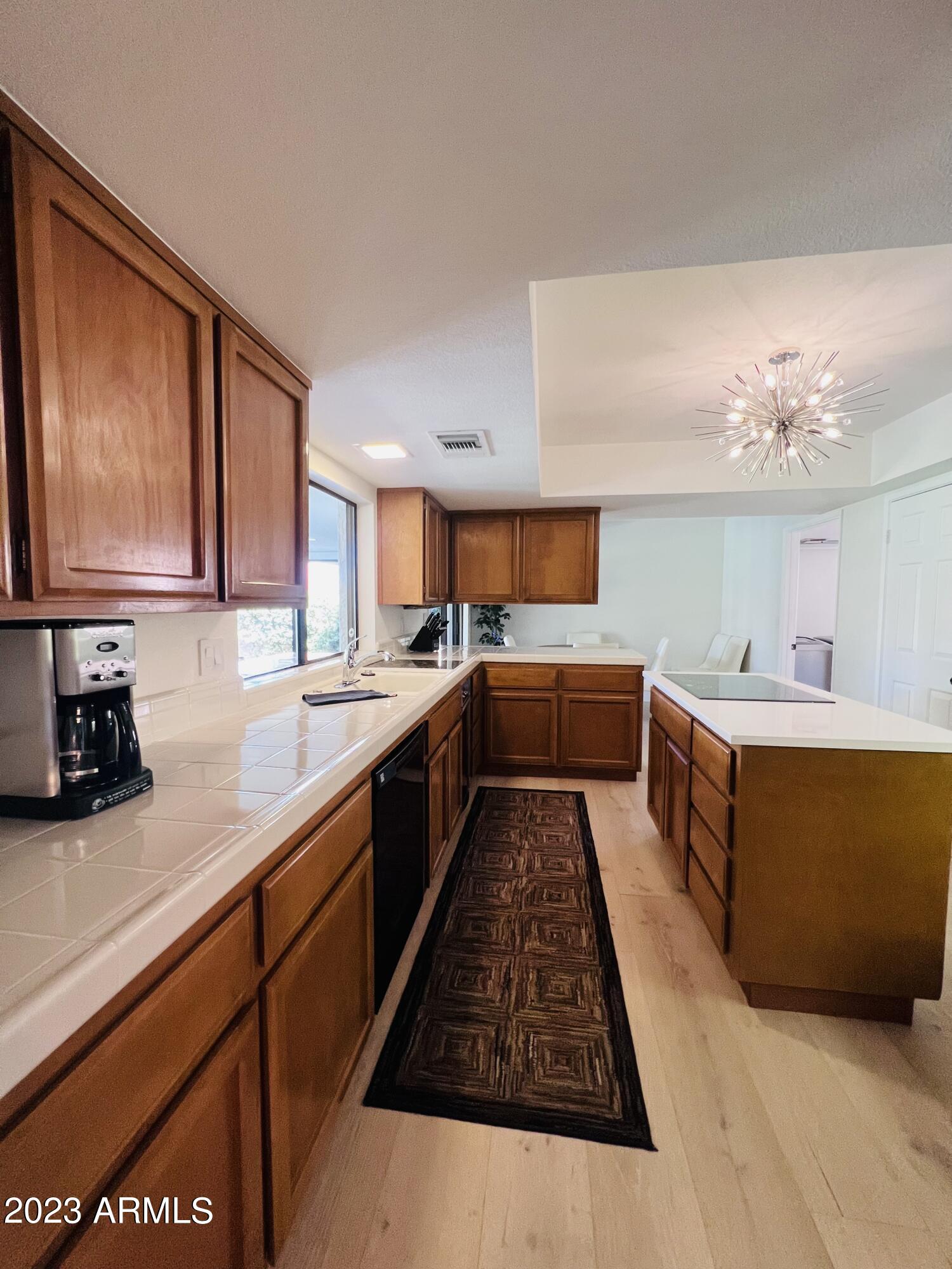 8166 E DEL CADENA Drive