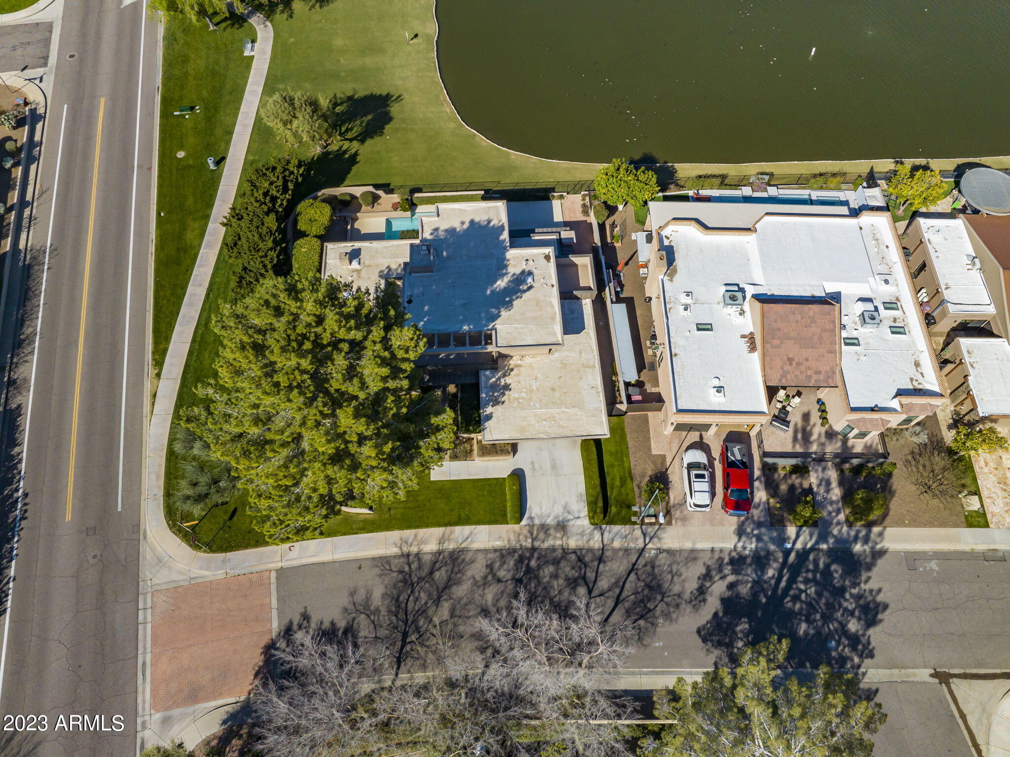 8166 E DEL CADENA Drive