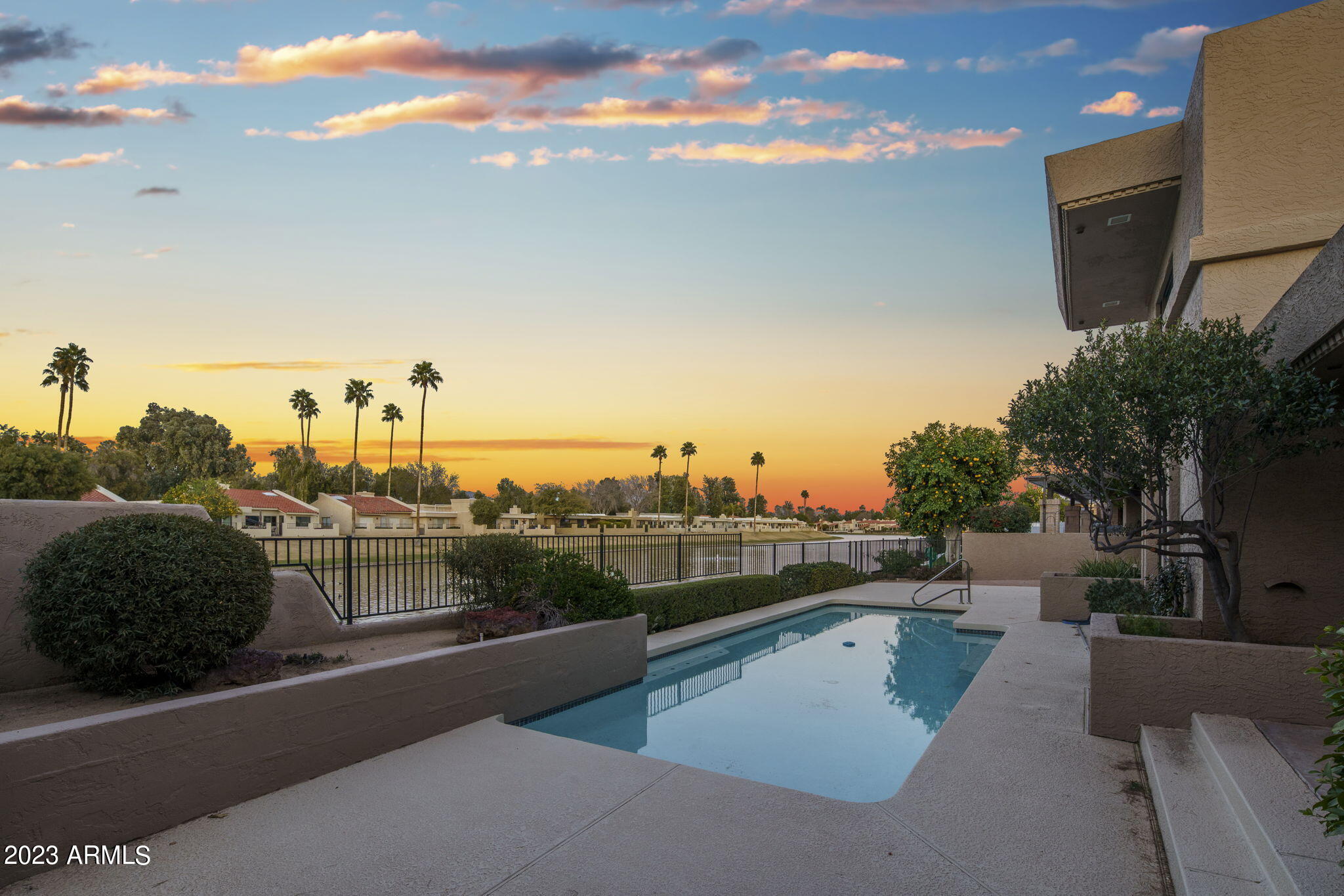 8166 E DEL CADENA Drive