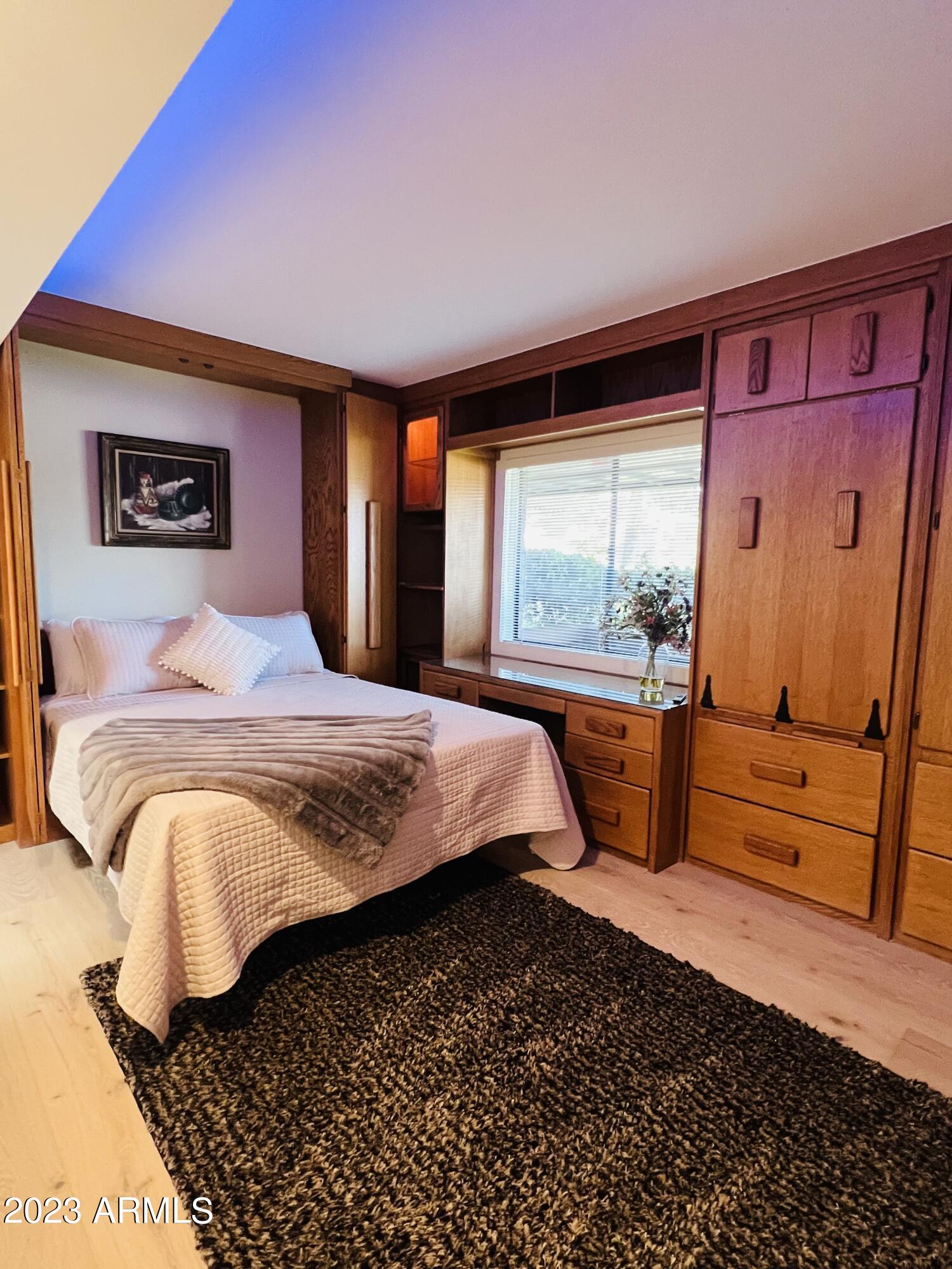 8166 E DEL CADENA Drive