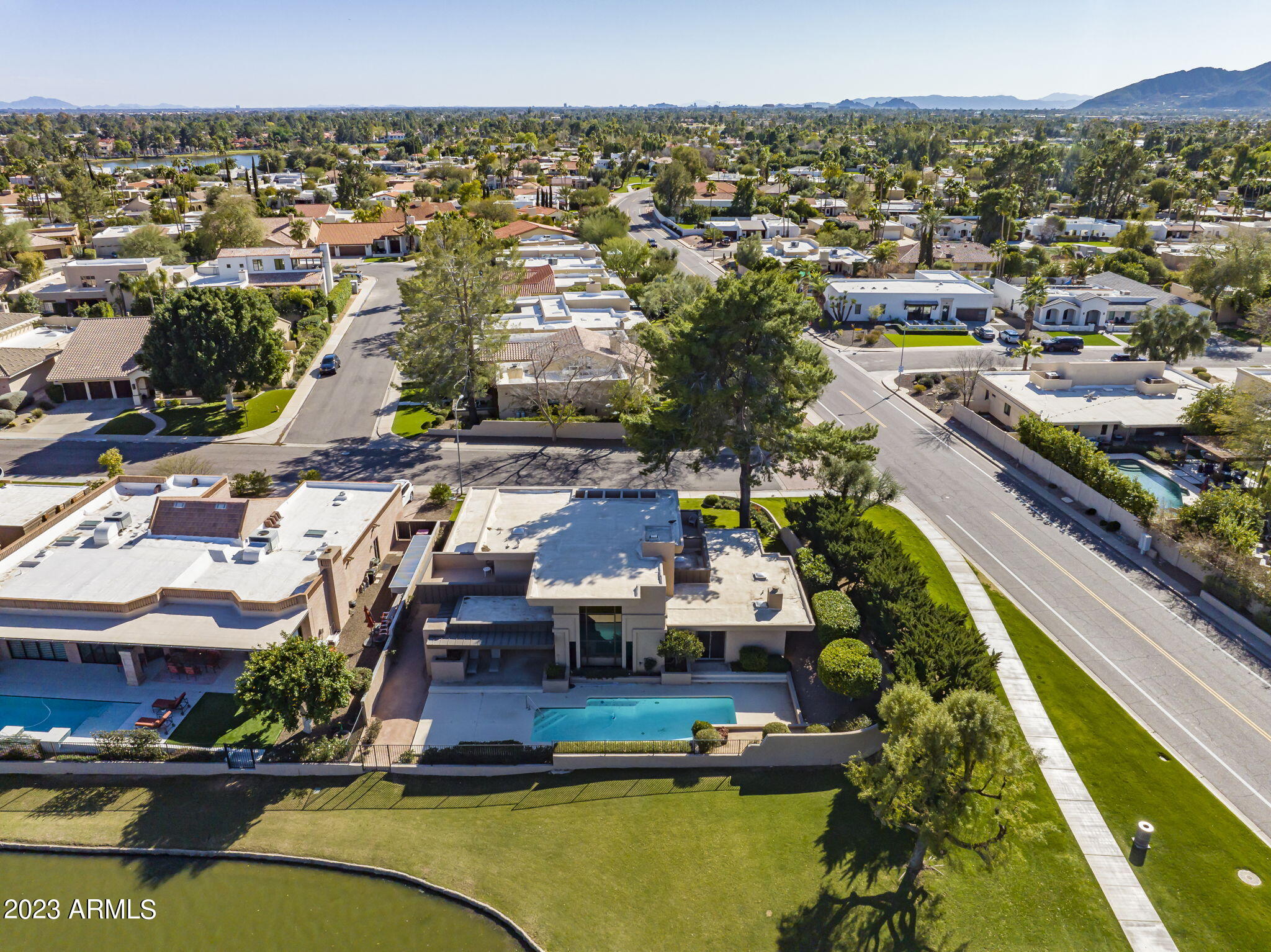 8166 E DEL CADENA Drive