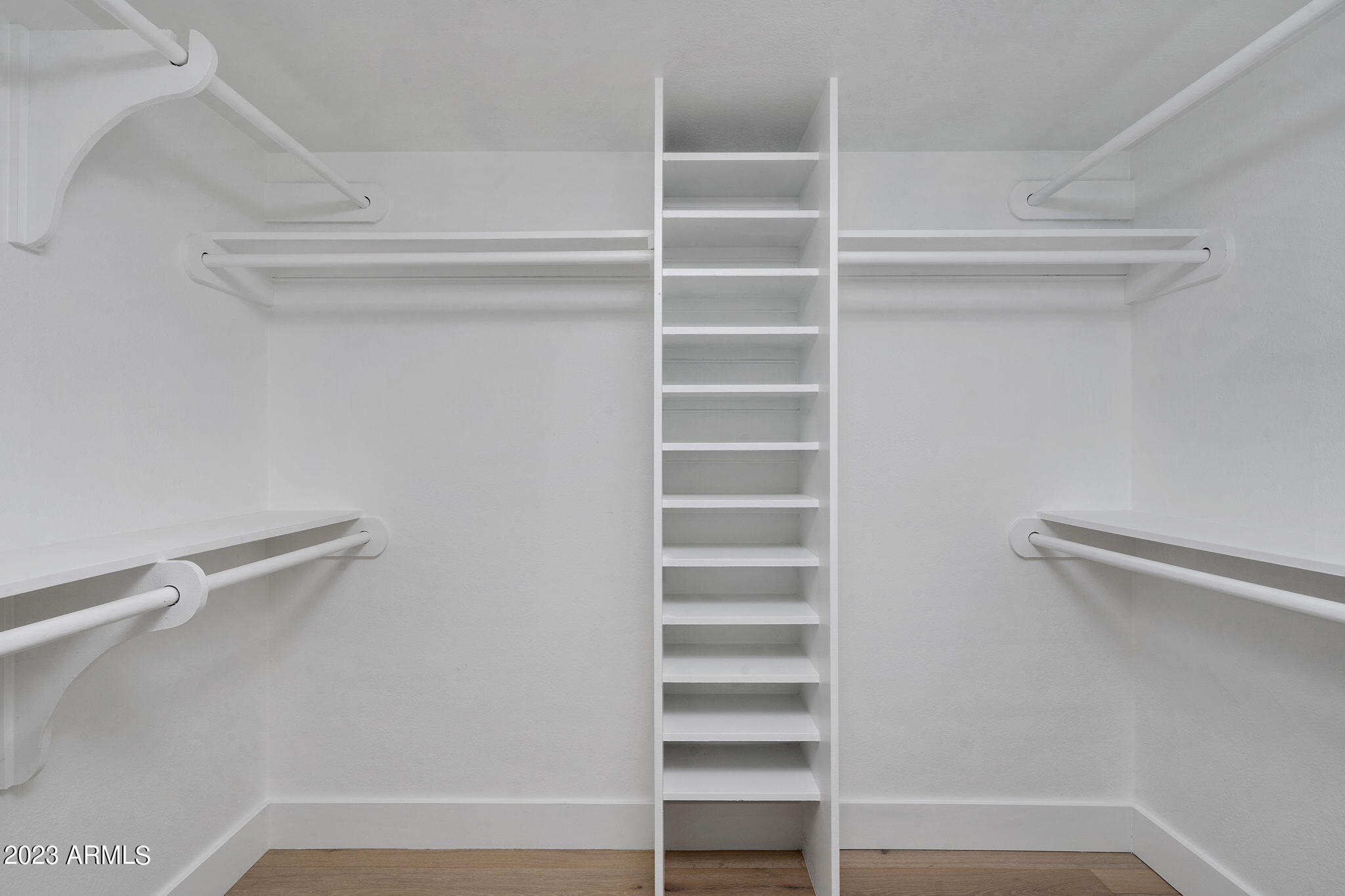 8166 E DEL CADENA Drive