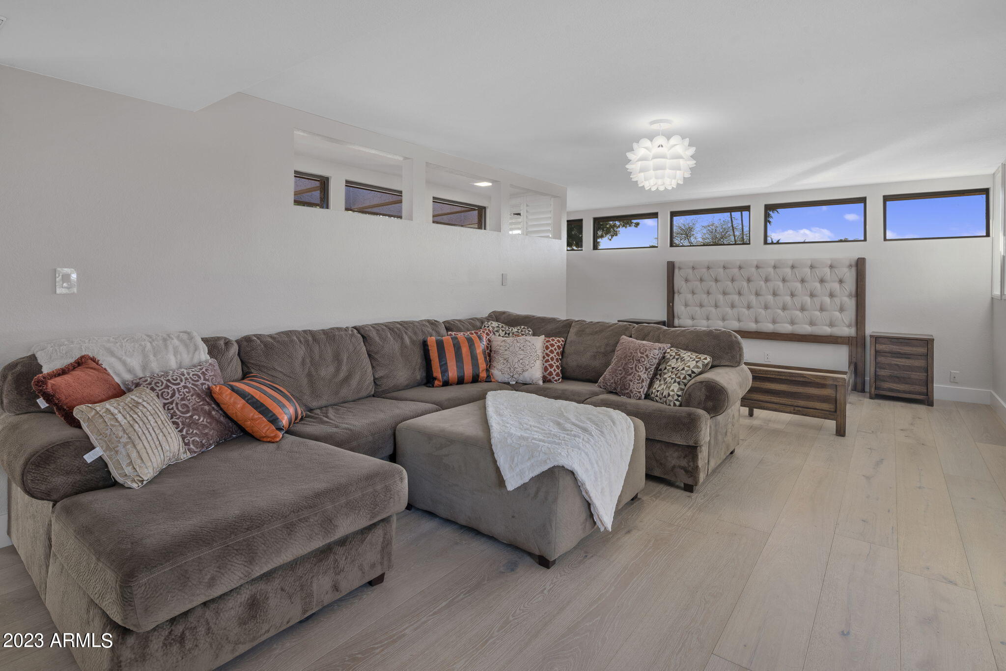 8166 E DEL CADENA Drive