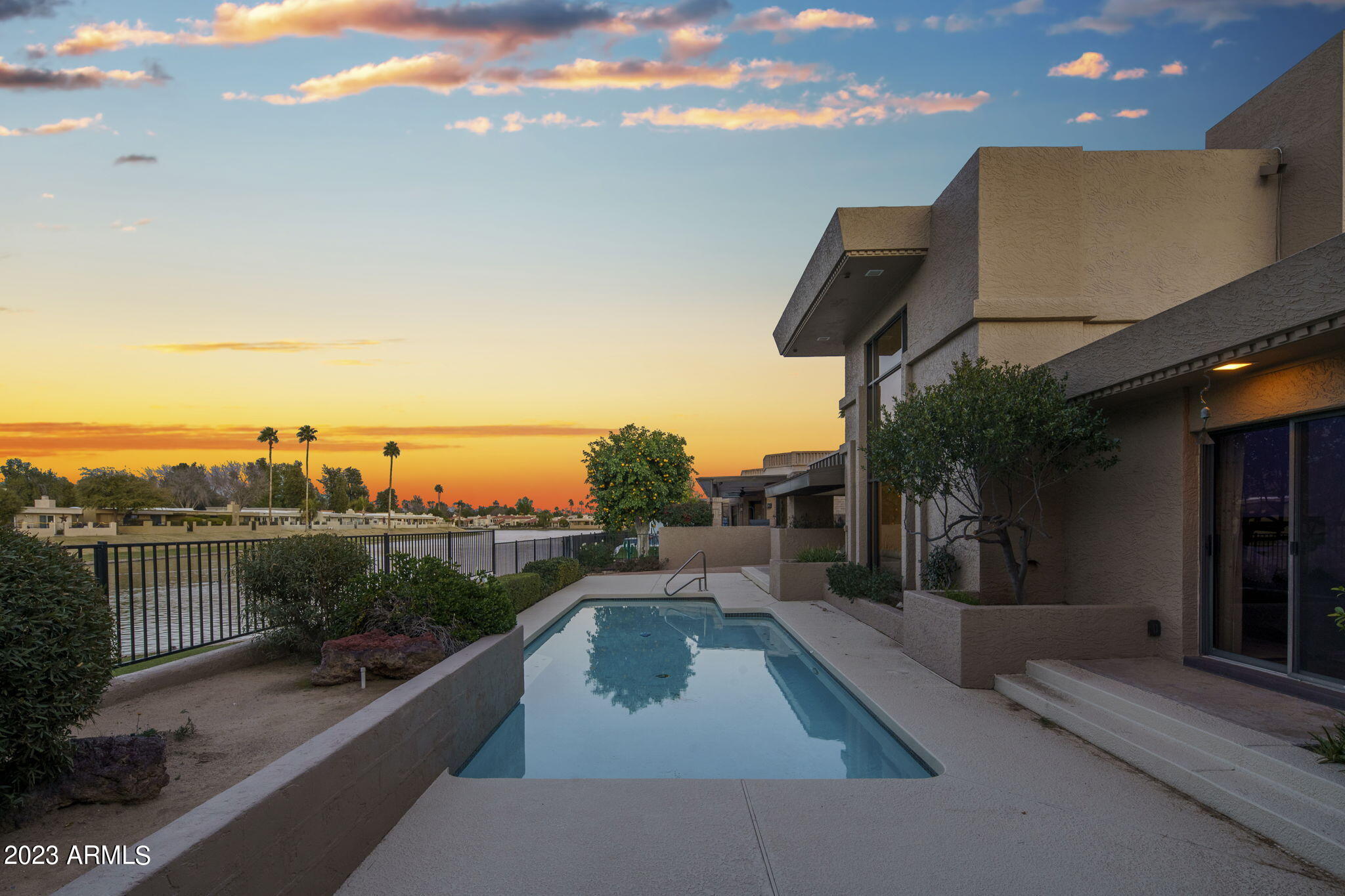 8166 E DEL CADENA Drive