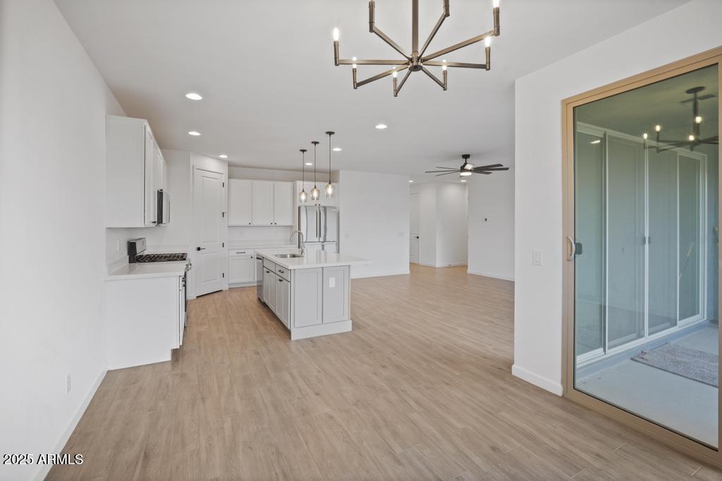 5626 W ALTA MESA Avenue