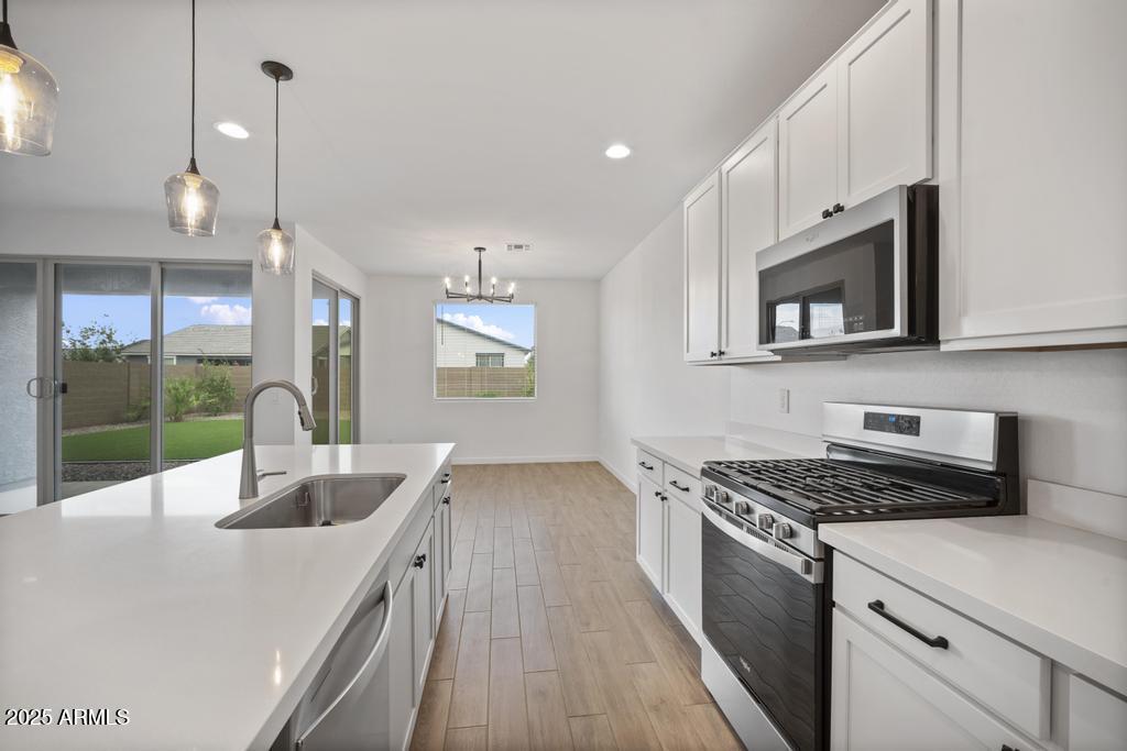 5626 W ALTA MESA Avenue