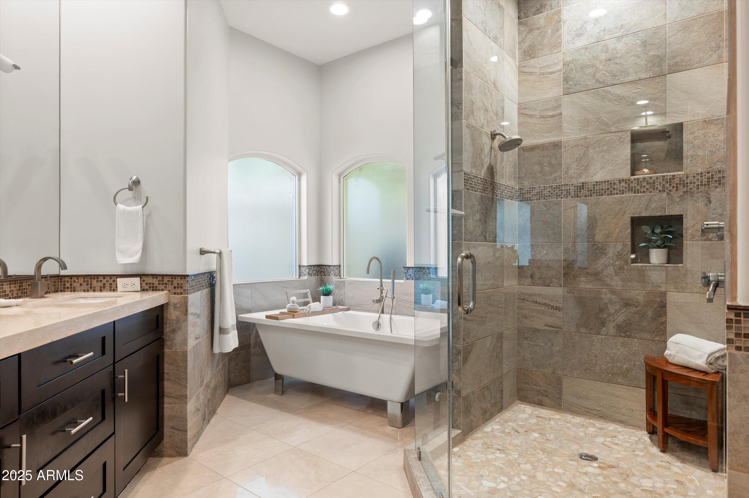 1407 E CORAL COVE Drive