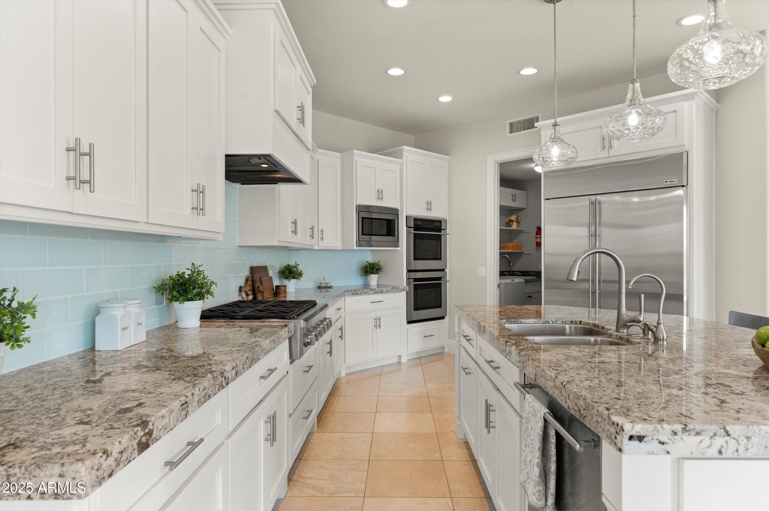 1407 E CORAL COVE Drive