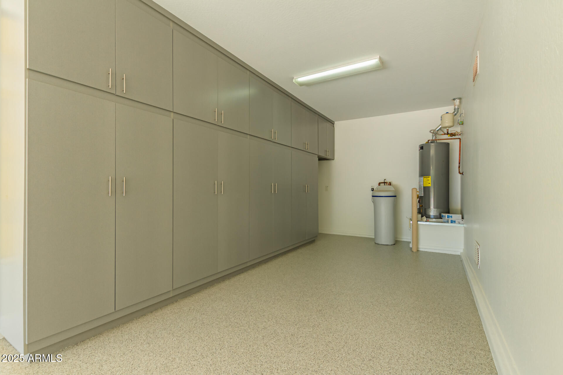 3710 E MATTHEW Drive