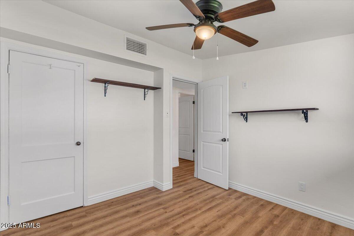 1342 E NANCY Lane