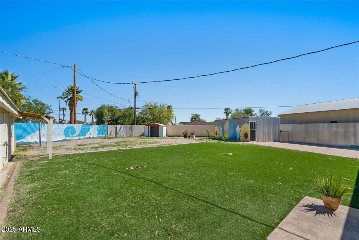 1342 E NANCY Lane