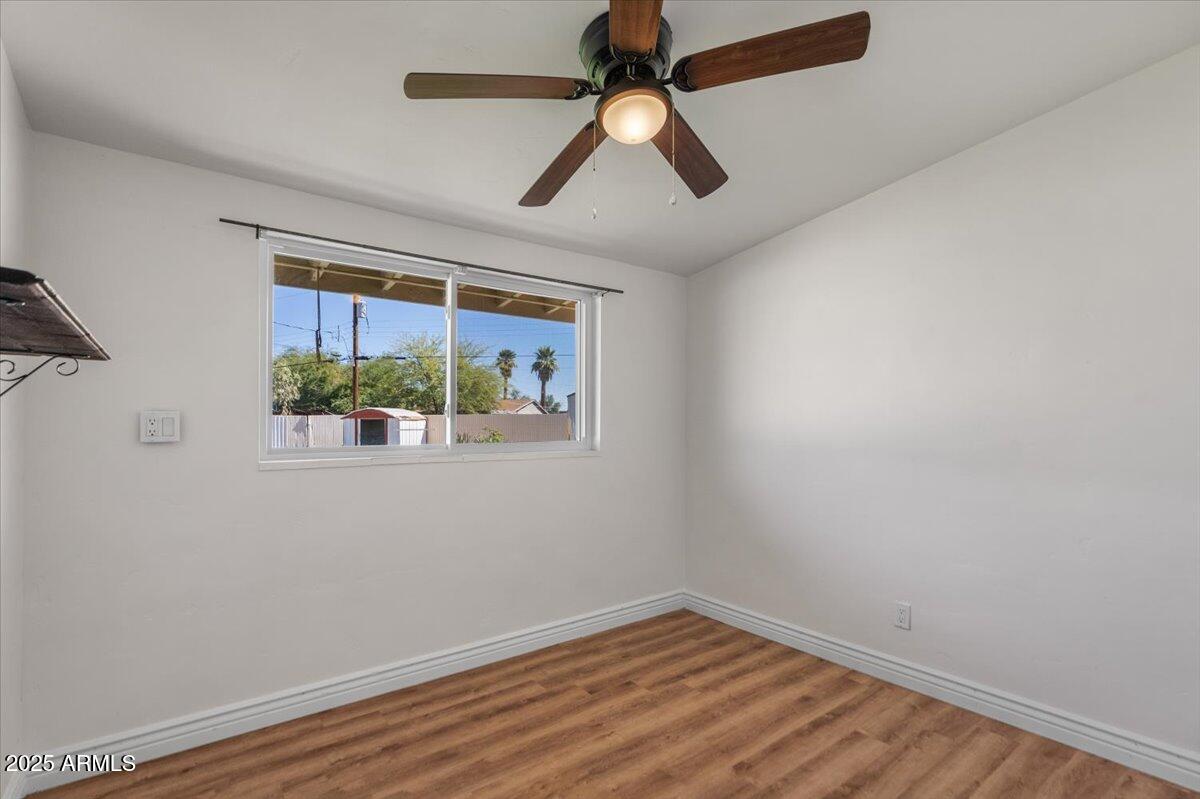 1342 E NANCY Lane