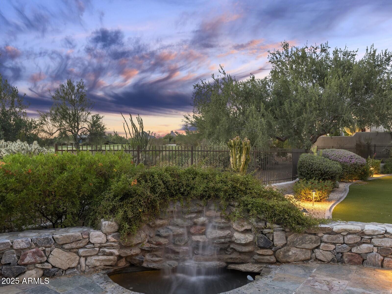 9290 E THOMPSON PEAK Parkway, 142