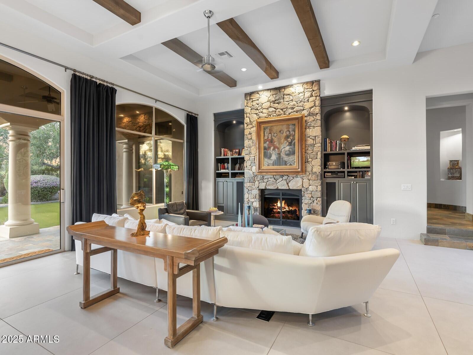 9290 E THOMPSON PEAK Parkway, 142