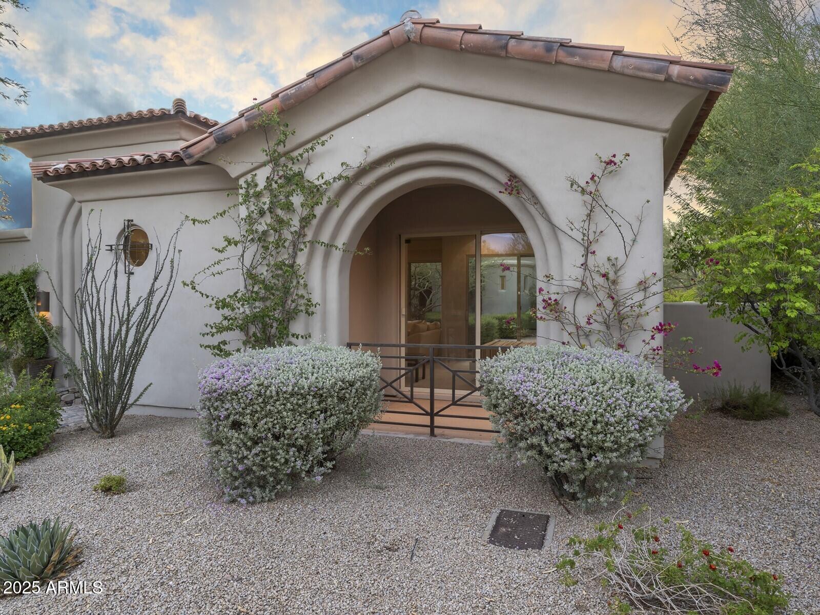 9290 E THOMPSON PEAK Parkway, 142