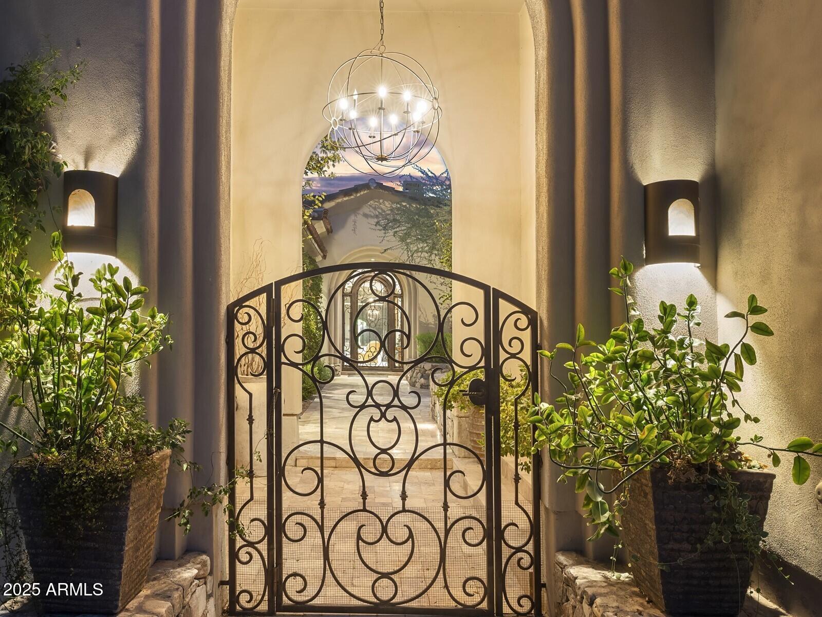 9290 E THOMPSON PEAK Parkway, 142