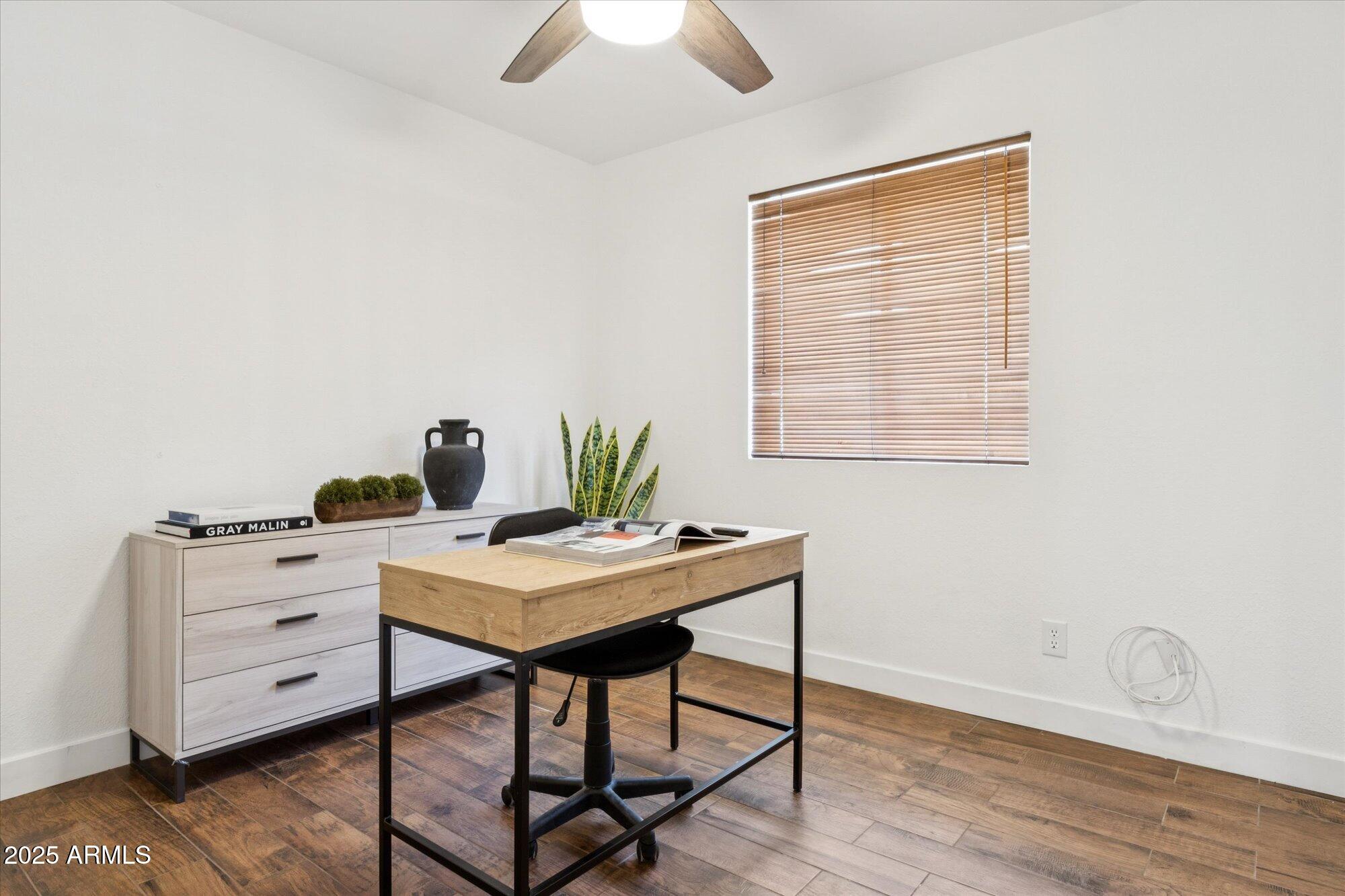 1836 S ROGERS Circle