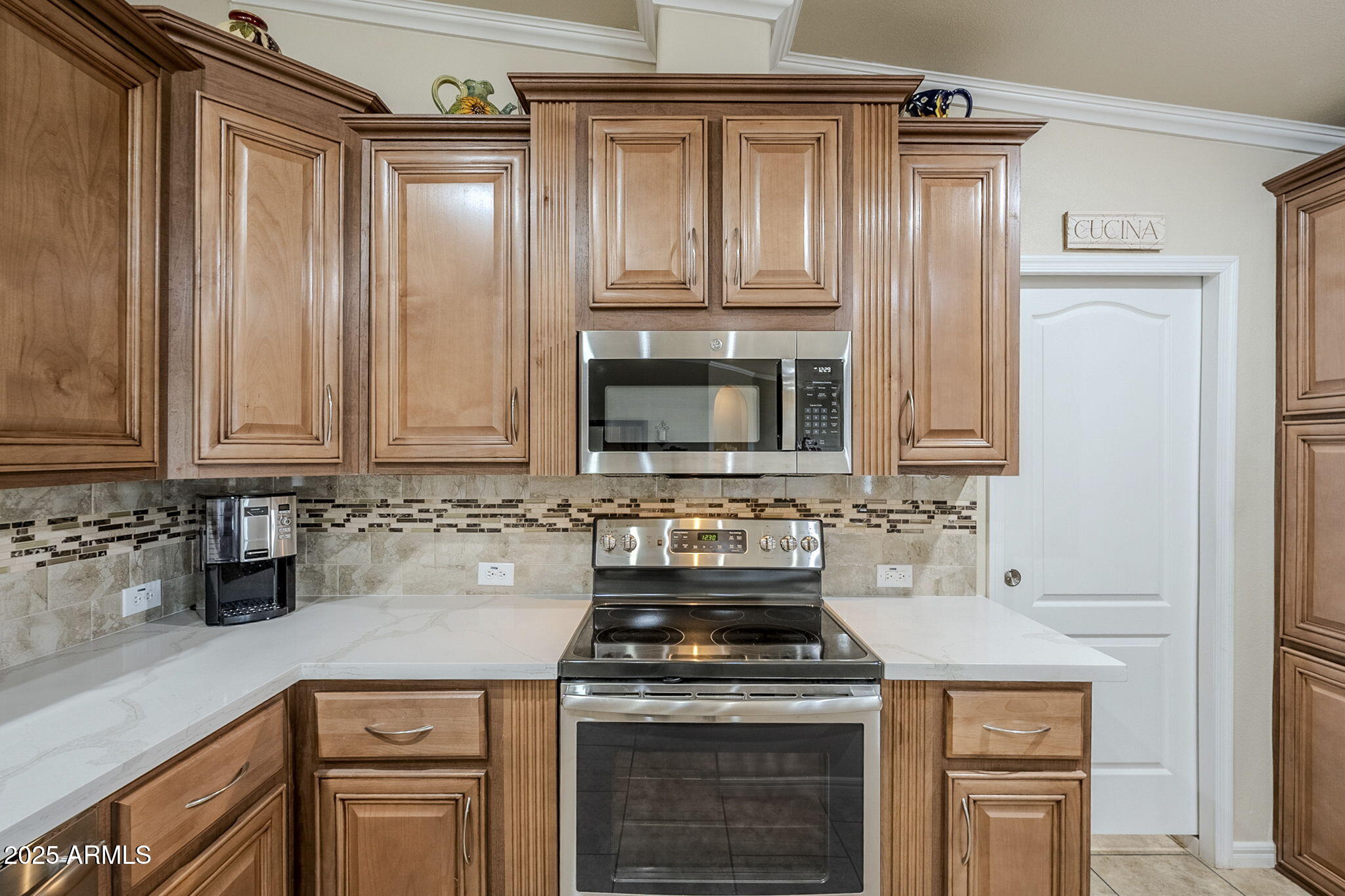 11201 N EL MIRAGE Road Unit: G14