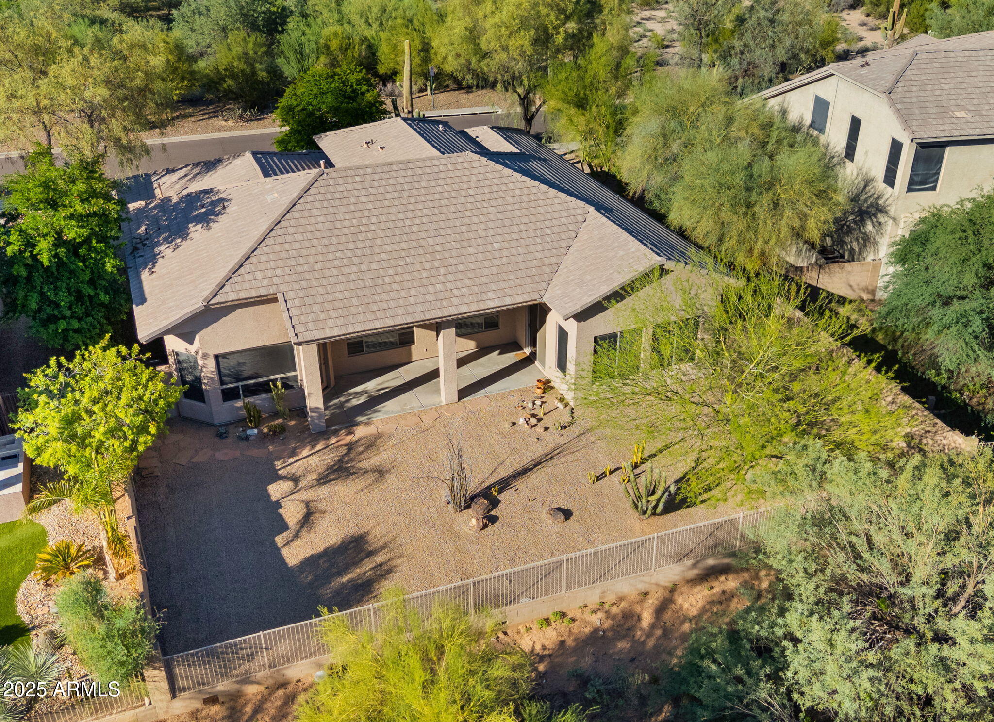 6005 E SMOKEHOUSE Trail