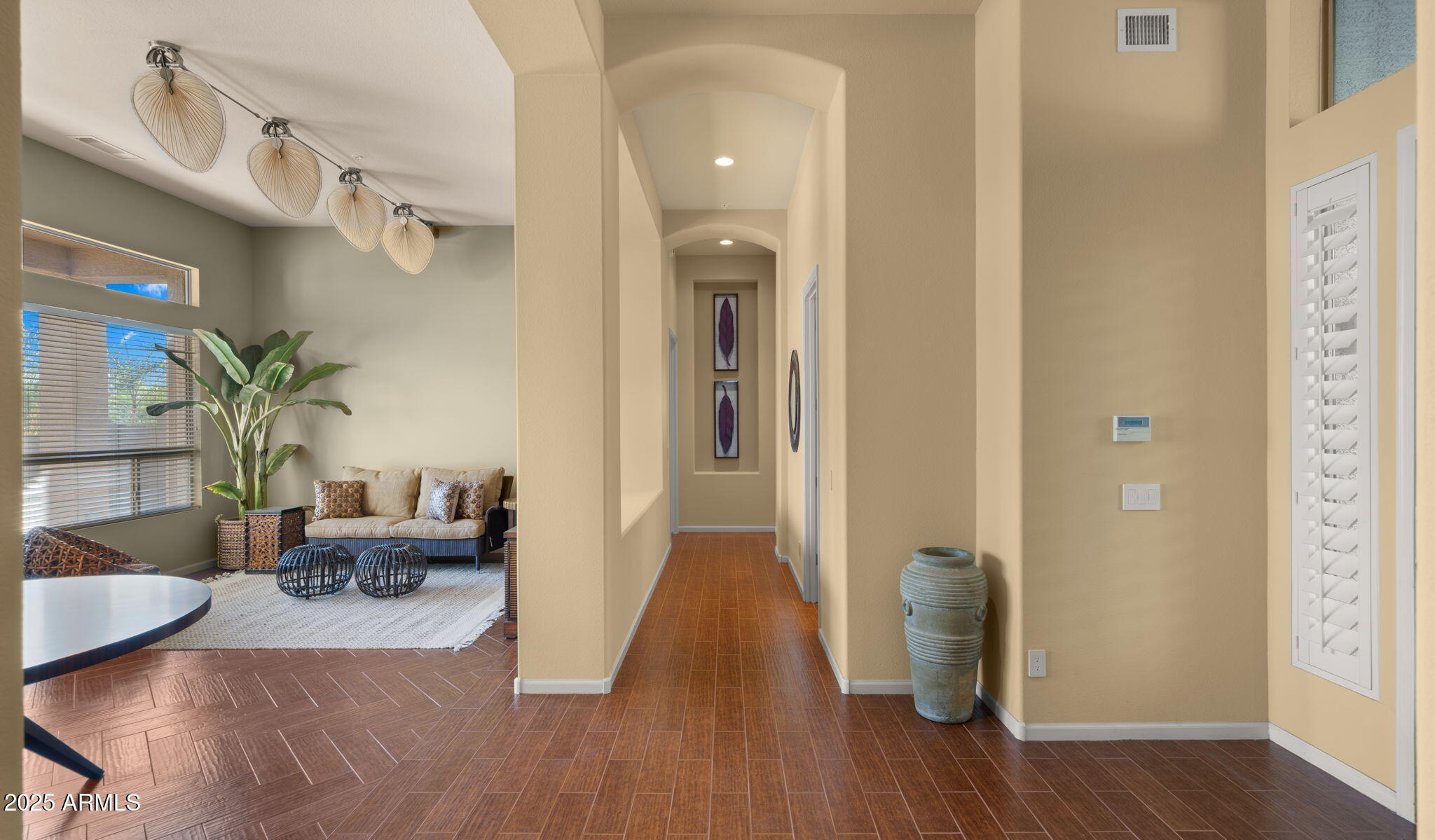 6005 E SMOKEHOUSE Trail