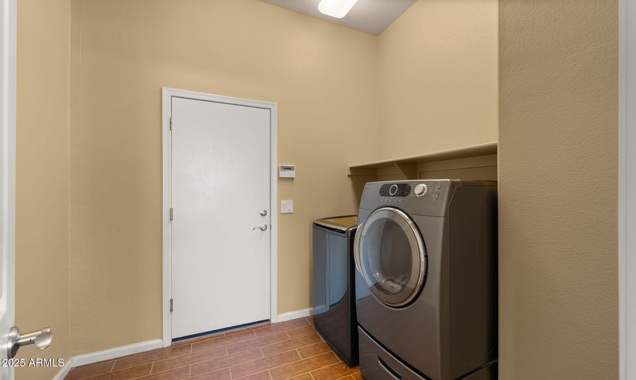 6005 E SMOKEHOUSE Trail