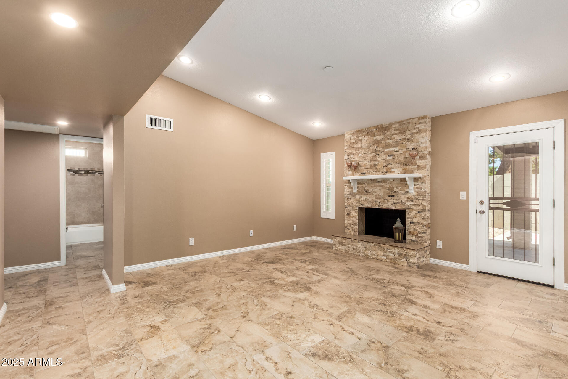 13409 N 47TH Place, Phoenix