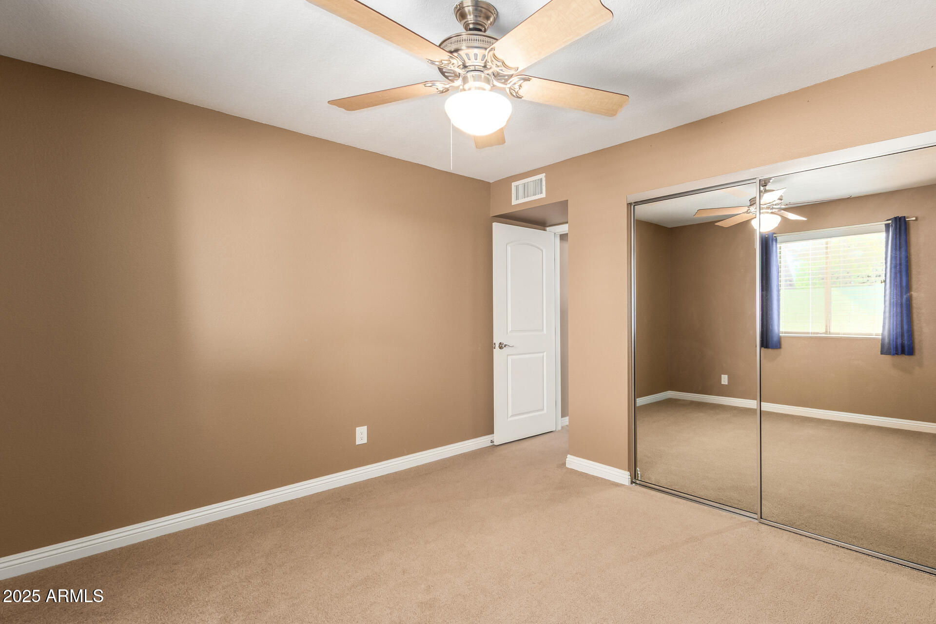 13409 N 47TH Place, Phoenix