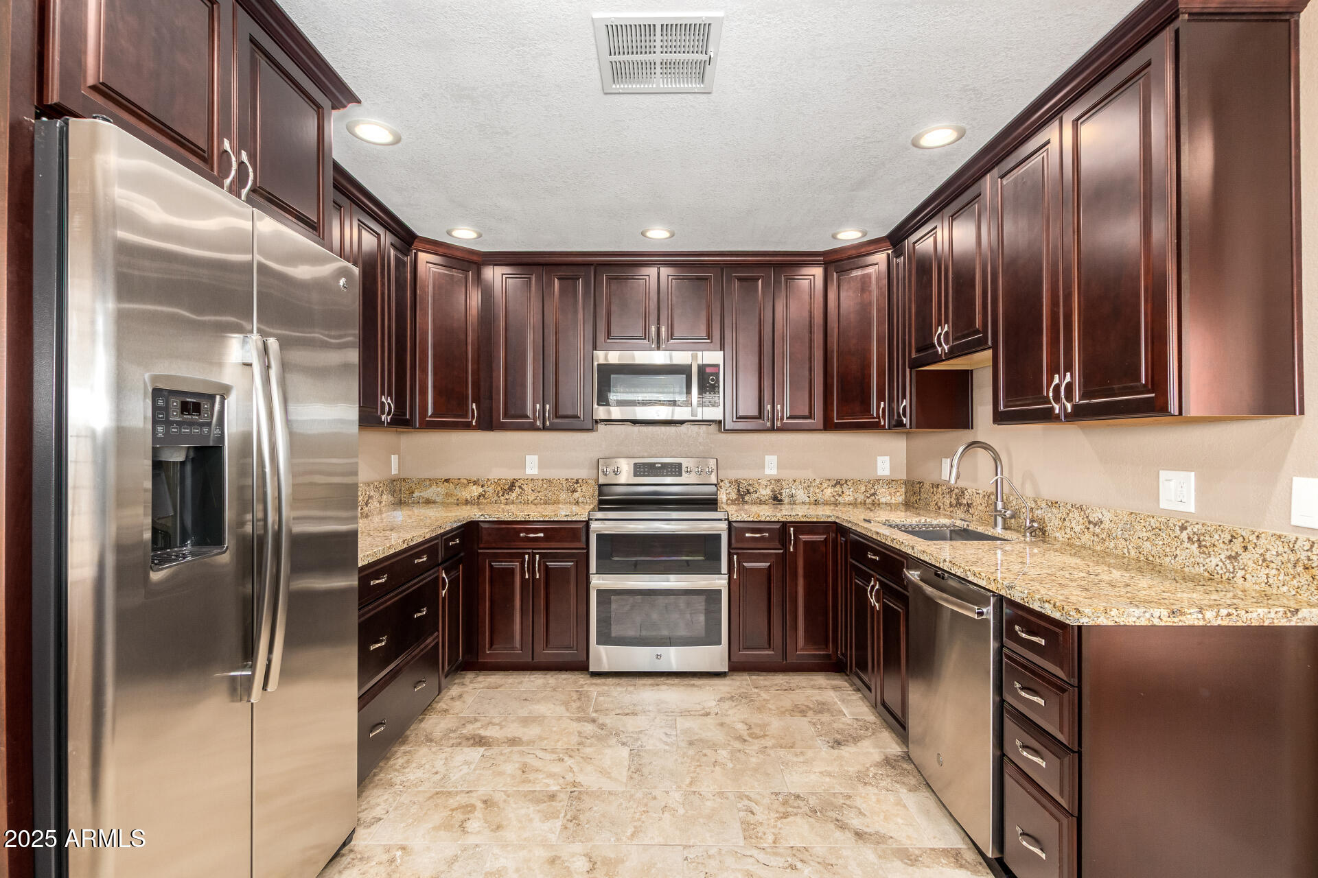 13409 N 47TH Place, Phoenix