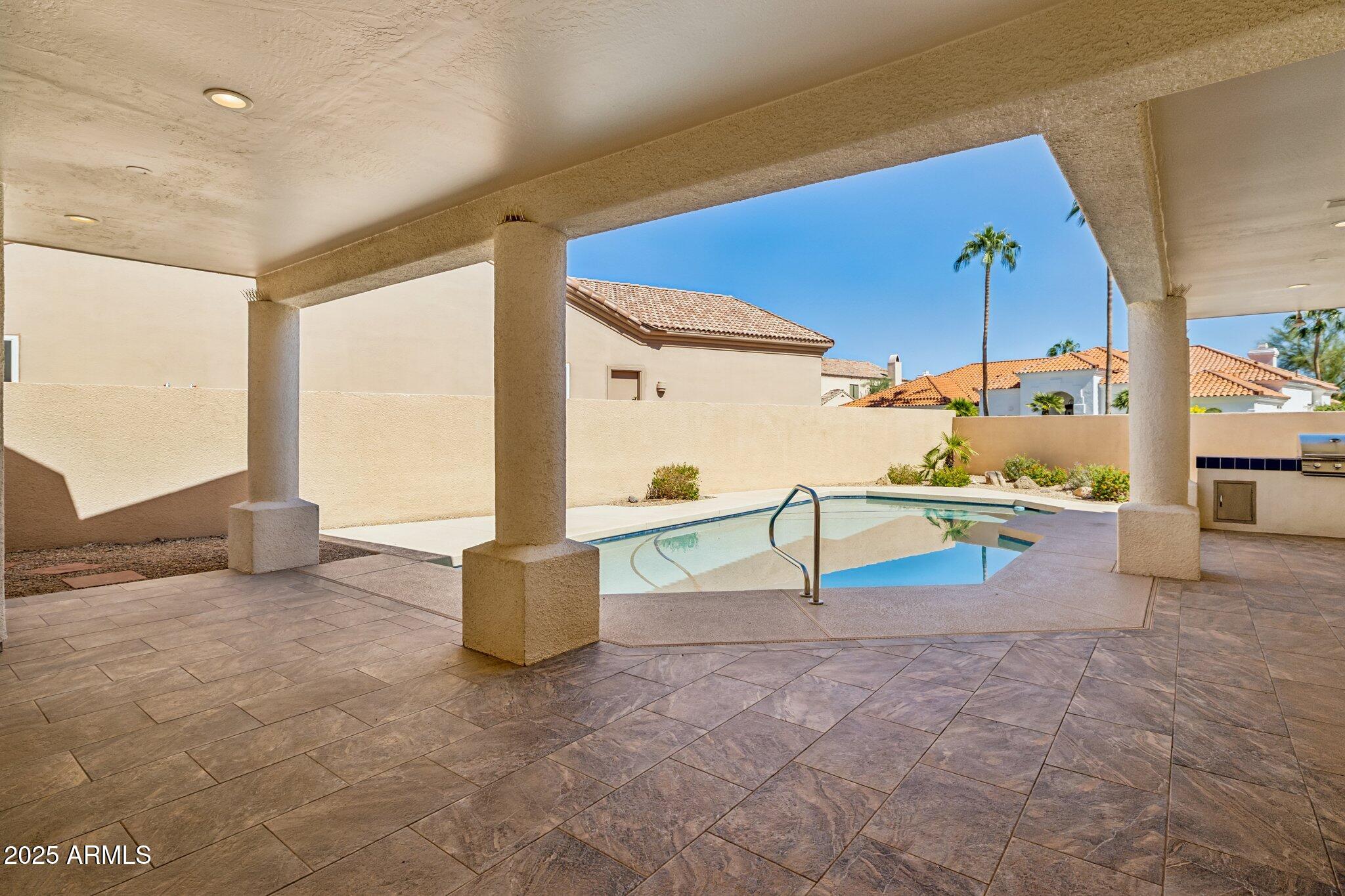 11488 E BELLA VISTA Drive