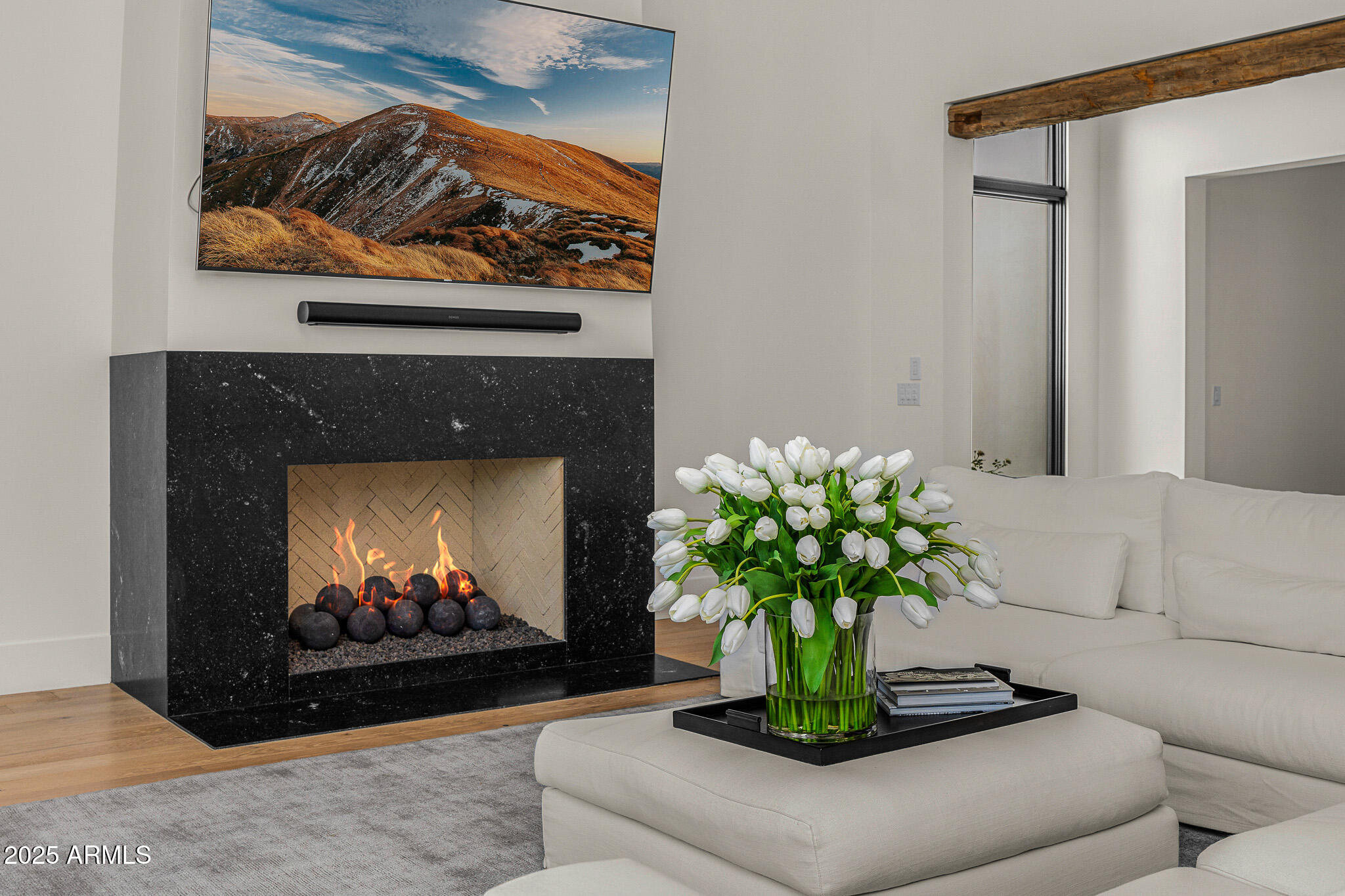 6238 E CALLE ROSA, -