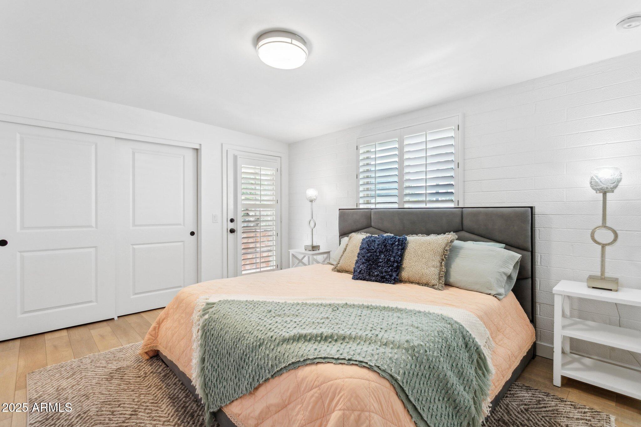 6824 E 2ND Street, 215