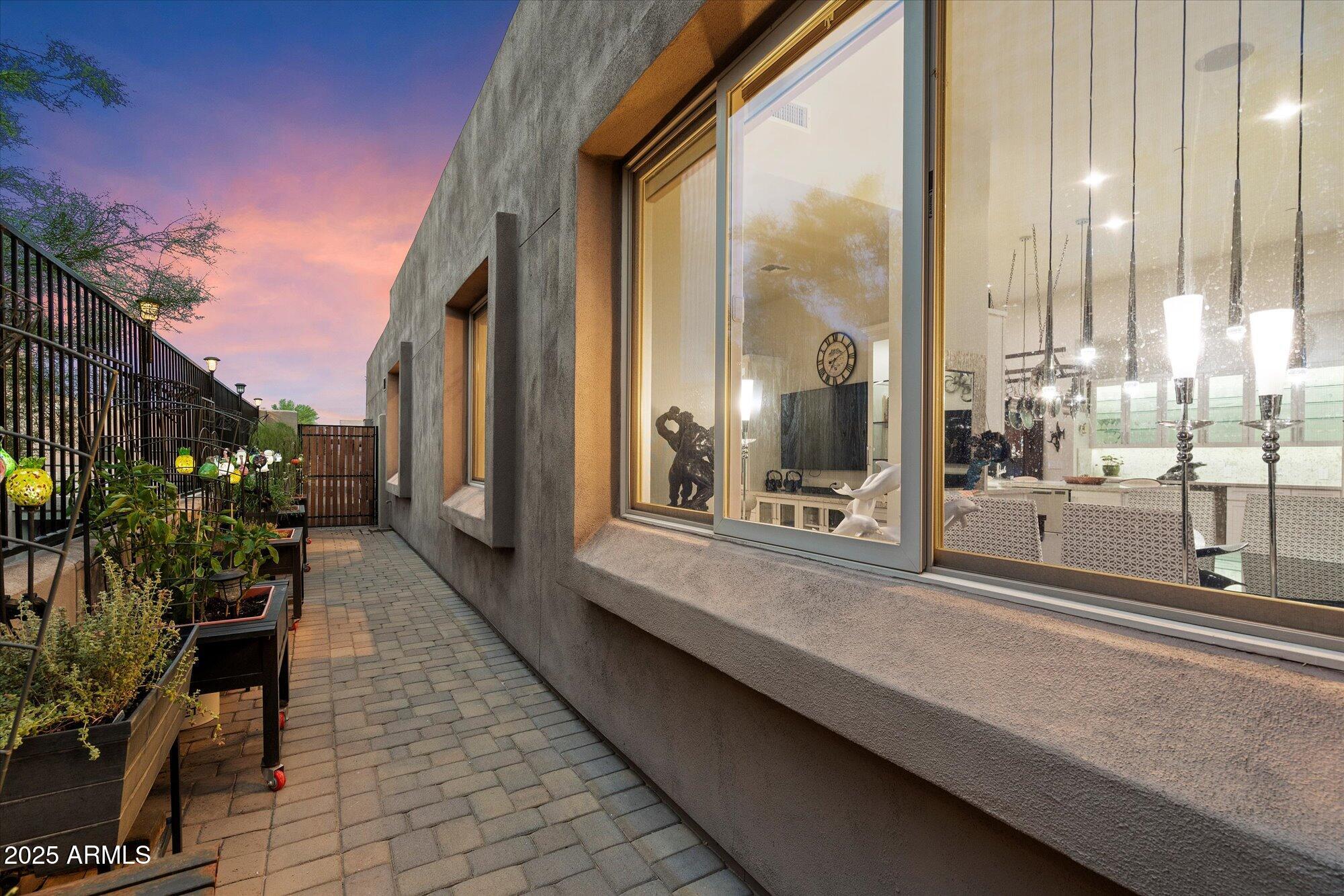 9850 E MCDOWELL MOUNTAIN RANC Road, 1019