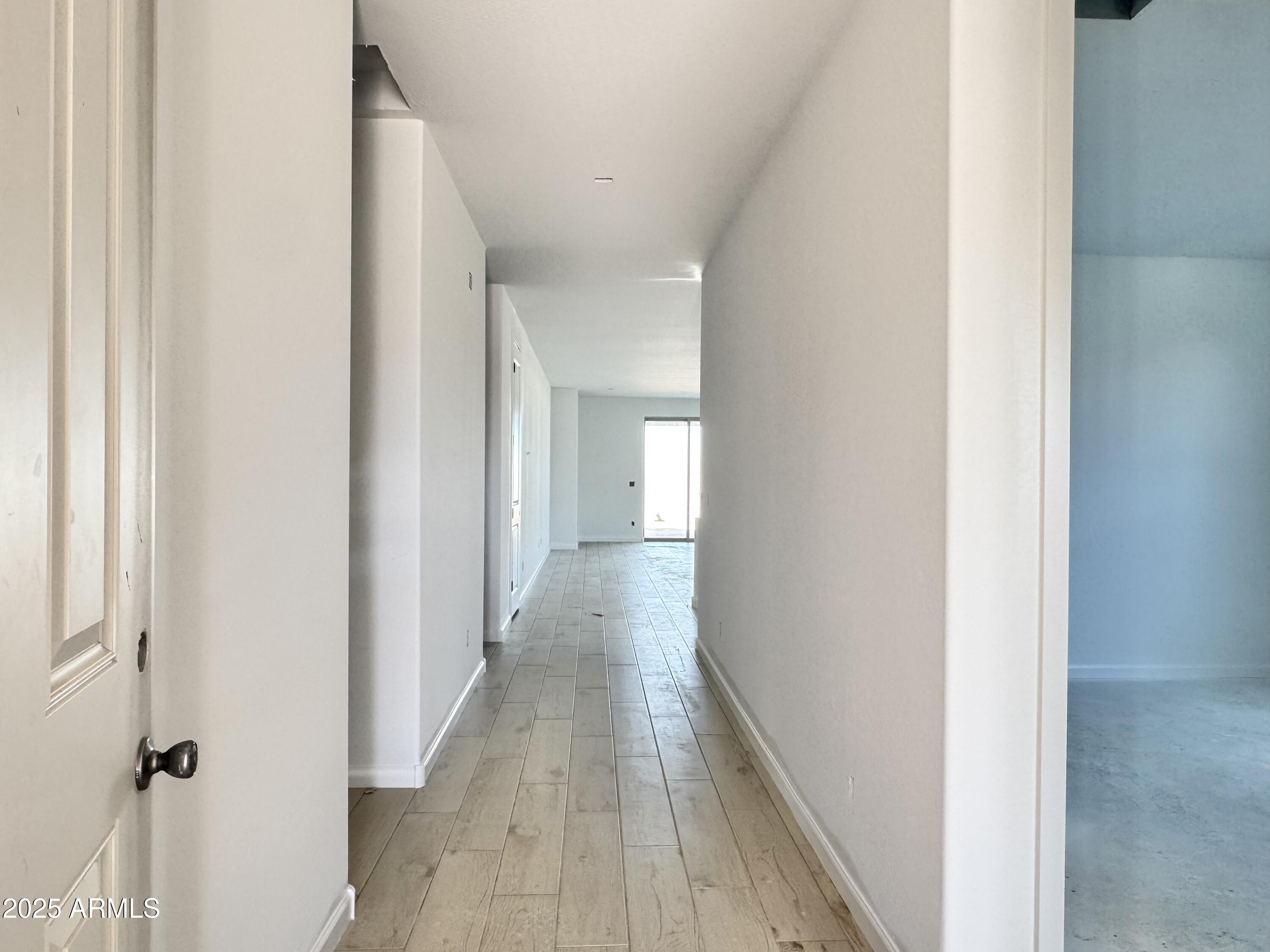 15736 W CAMDEN Avenue