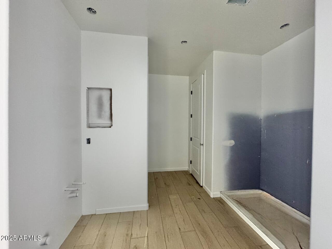 15736 W CAMDEN Avenue