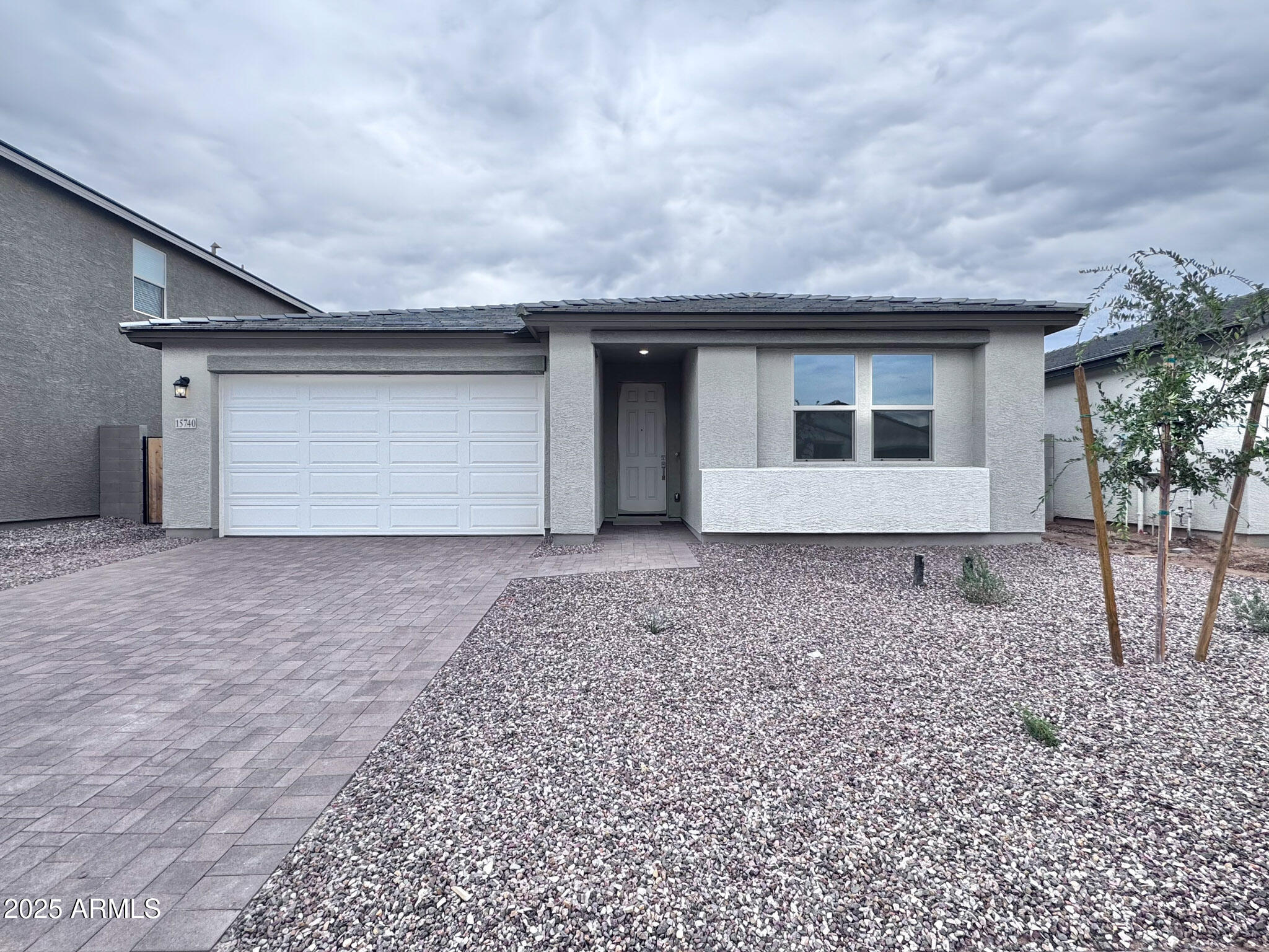 15740 W CAMDEN Avenue