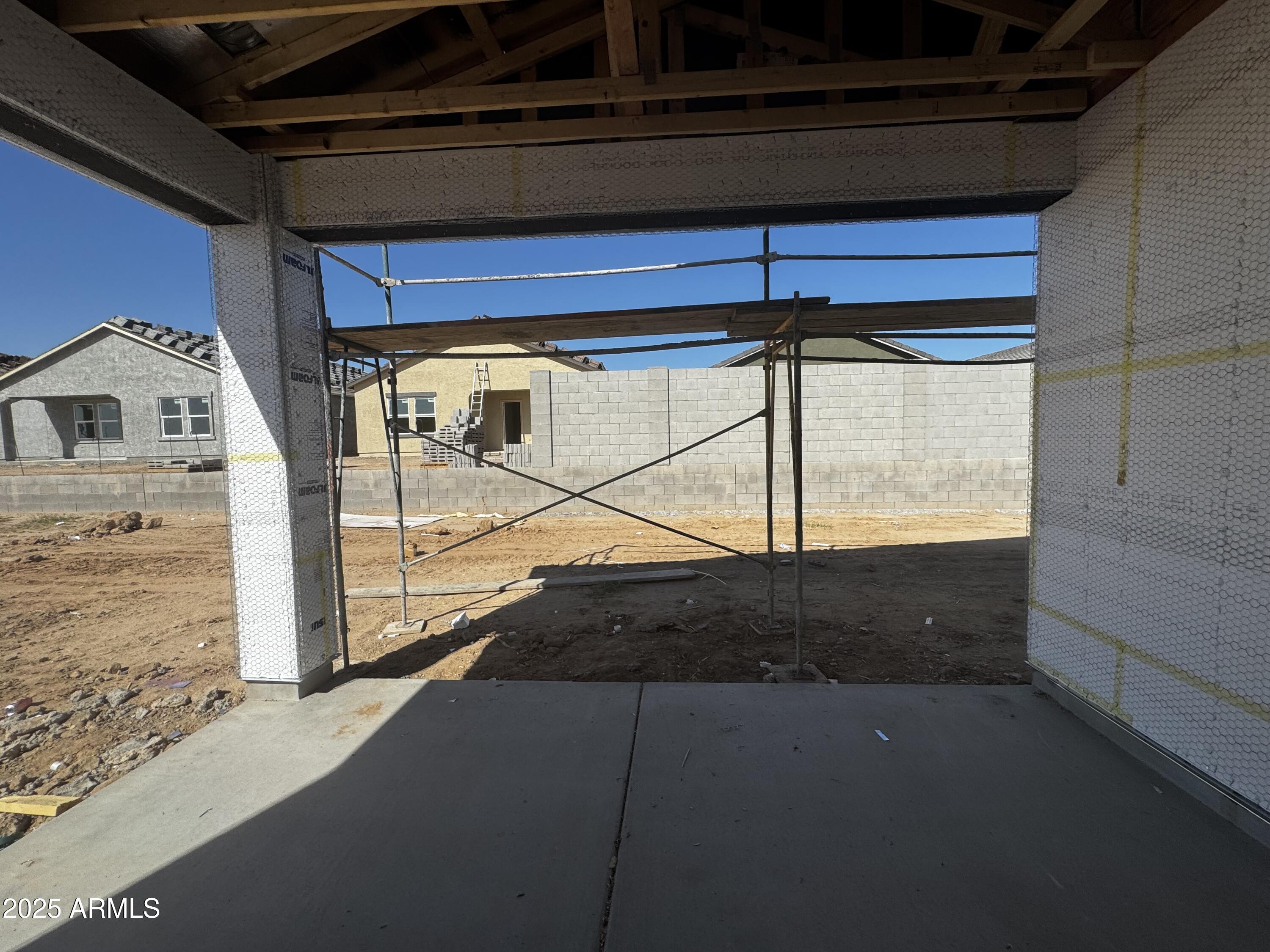 24200 W BOWKER Street