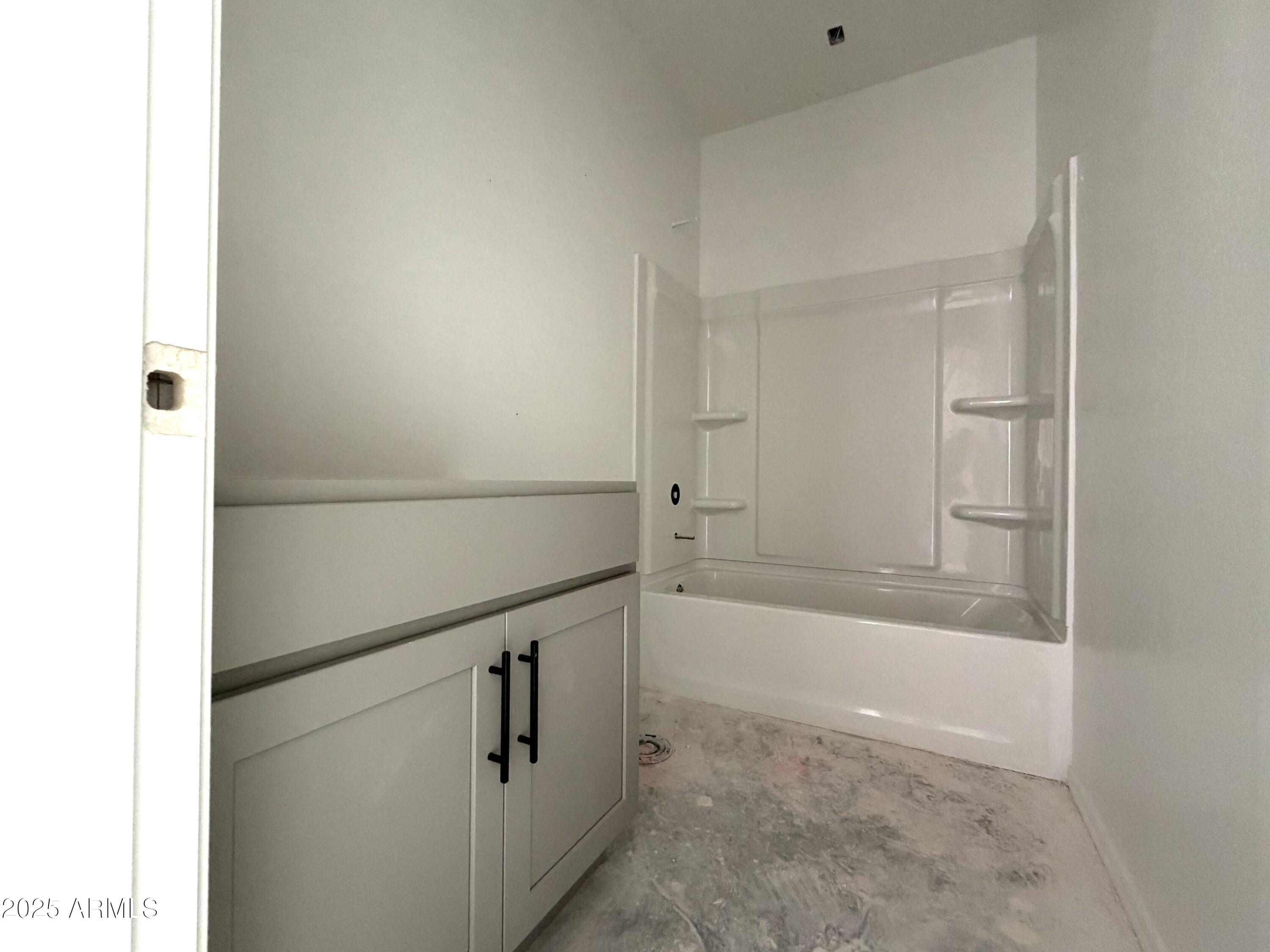 24200 W BOWKER Street