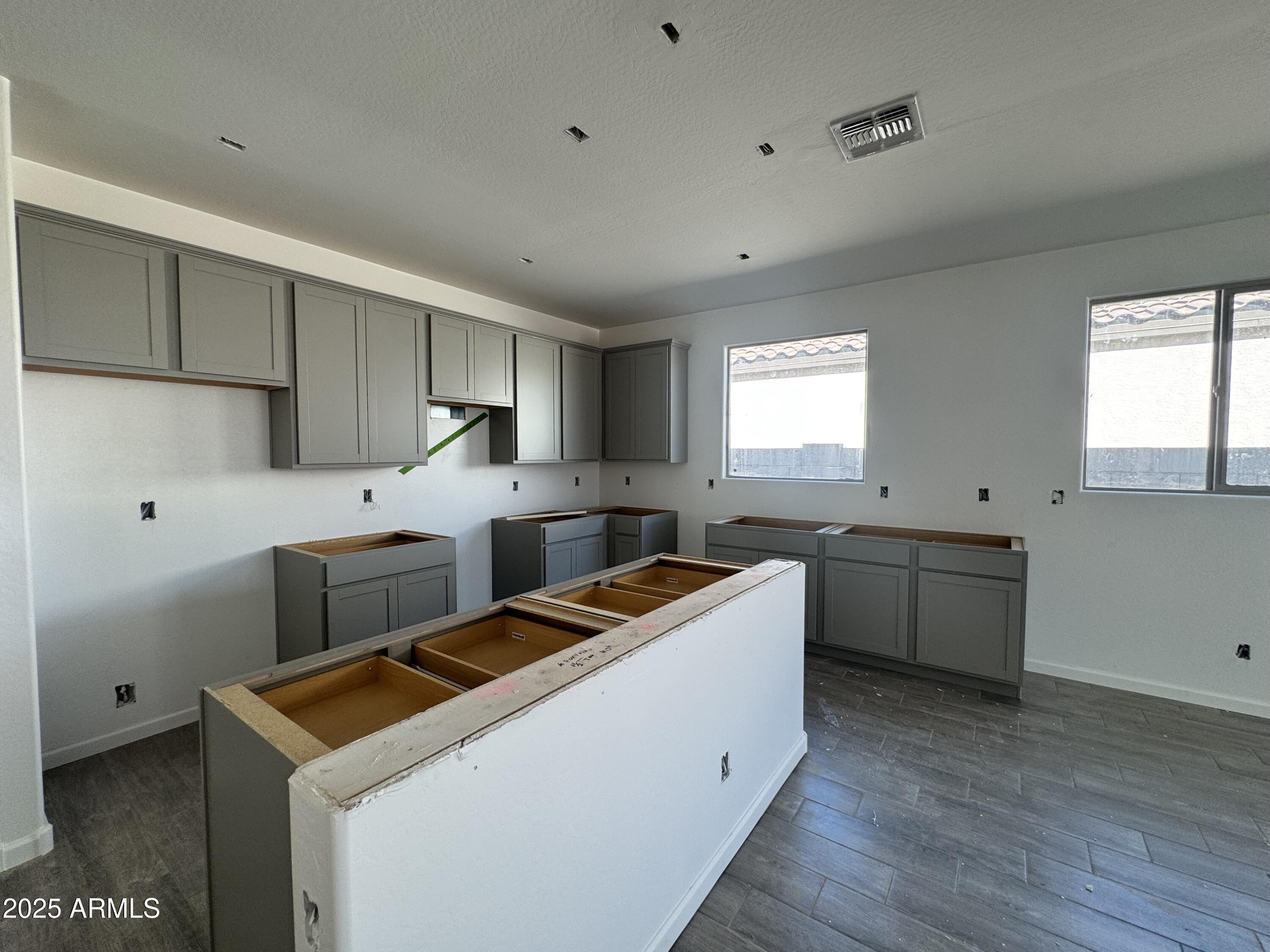 15739 W CAMDEN Avenue